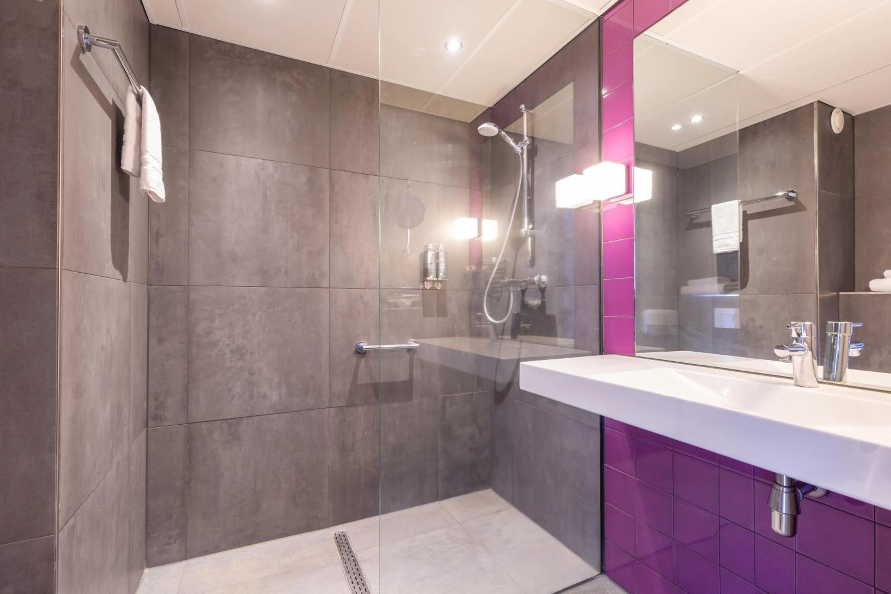 Toilet in Amrâth Berghotel Amersfoort