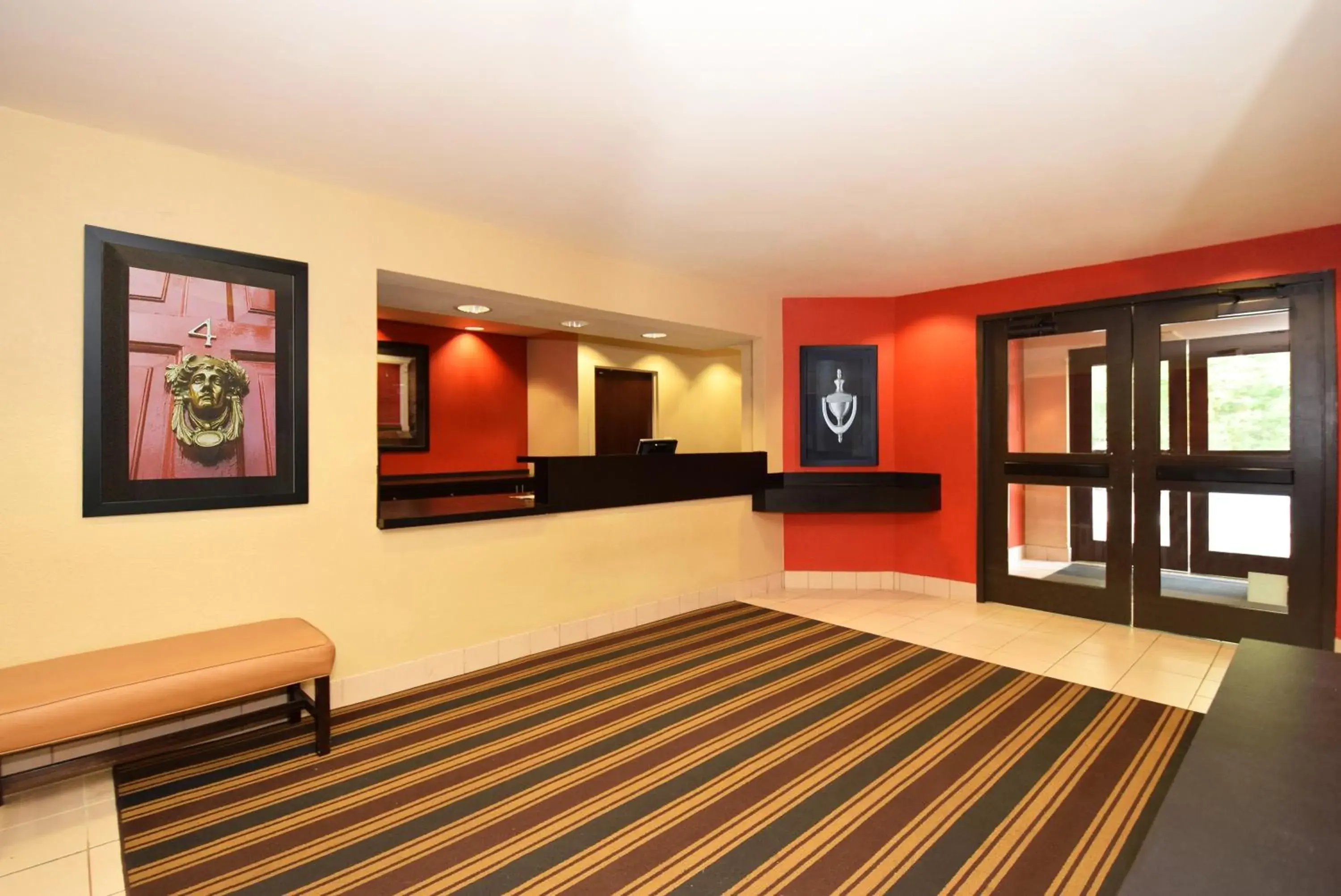 Lobby or reception, Bed in Extended Stay America Select Suites - Denver - Tech Center - Central Lobby or reception, Bed in Extended Stay America Select Suites - Denver - Tech Center - Central
