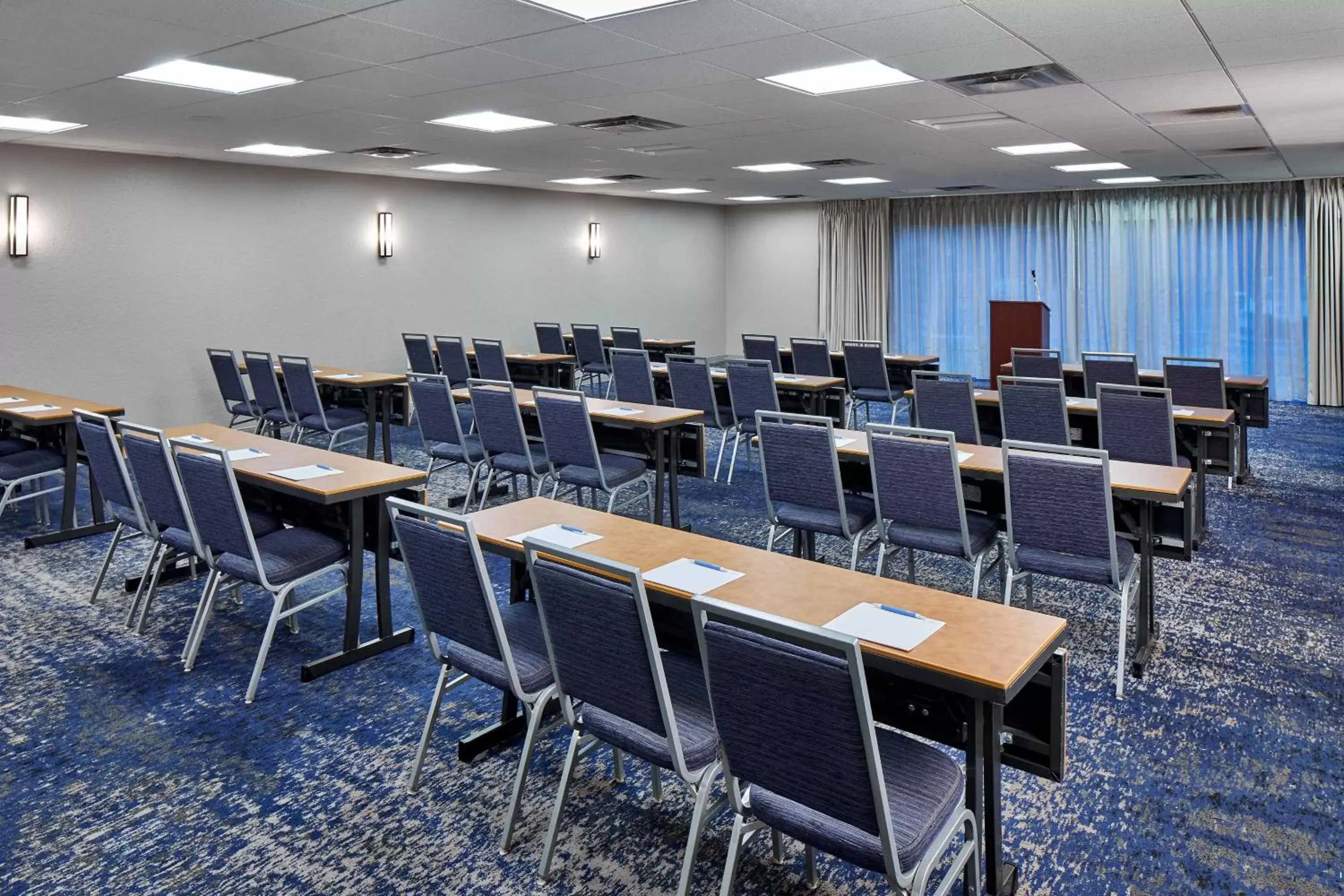 Meeting/conference room in Four Points by Sheraton Tallahassee Downtown