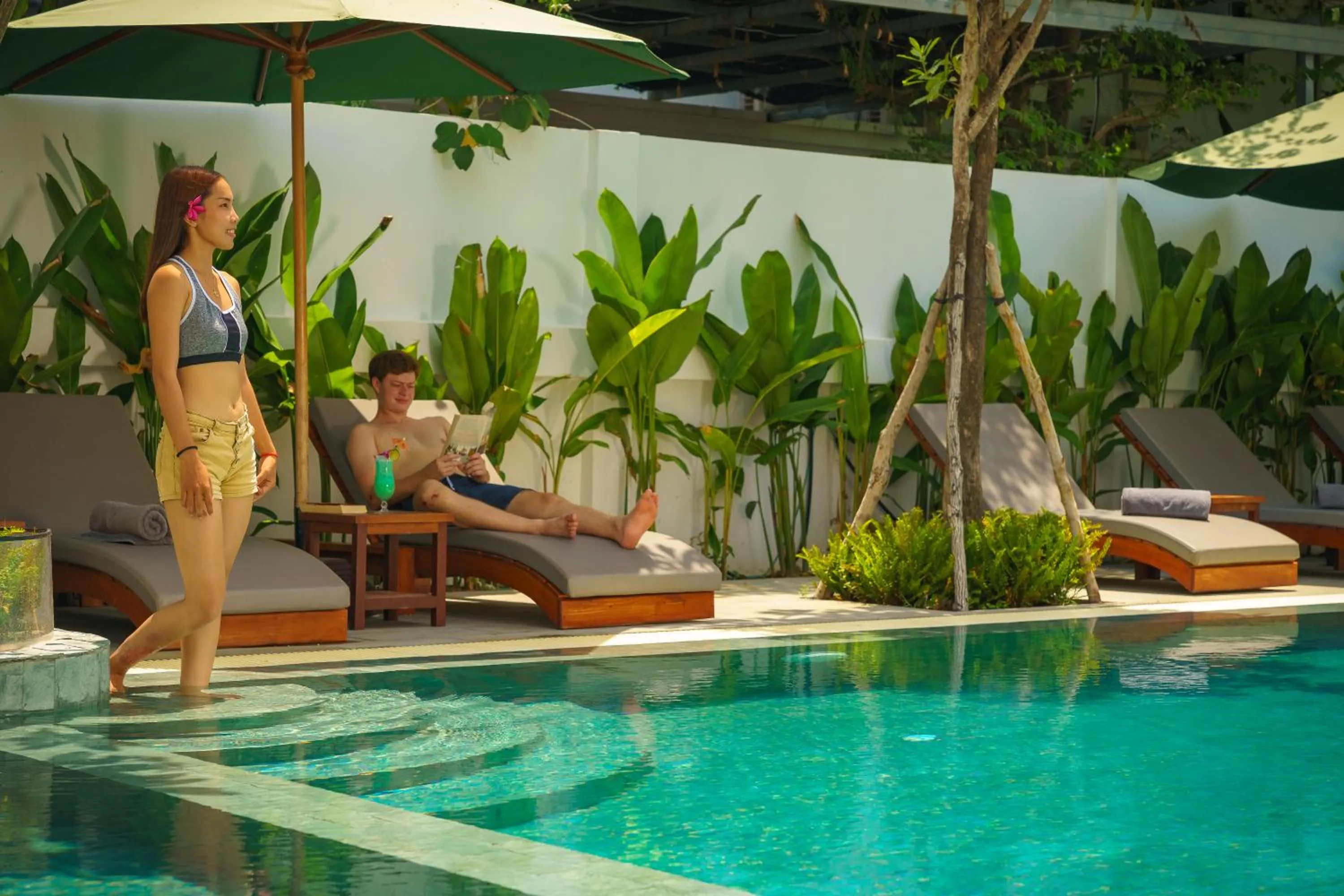 Swimming pool in Phka Chan Hotel