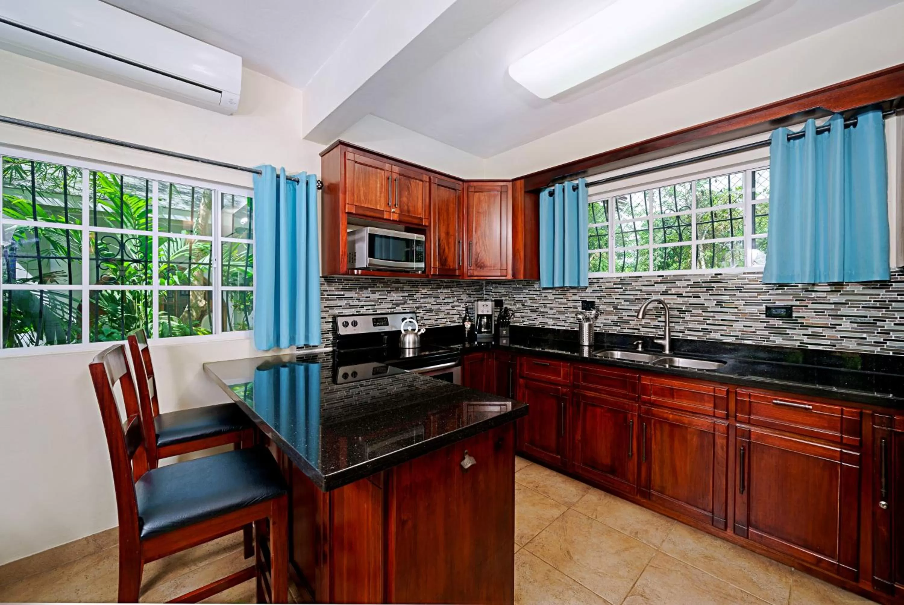 kitchen, Kitchen/Kitchenette in Beach House Condos, Negril