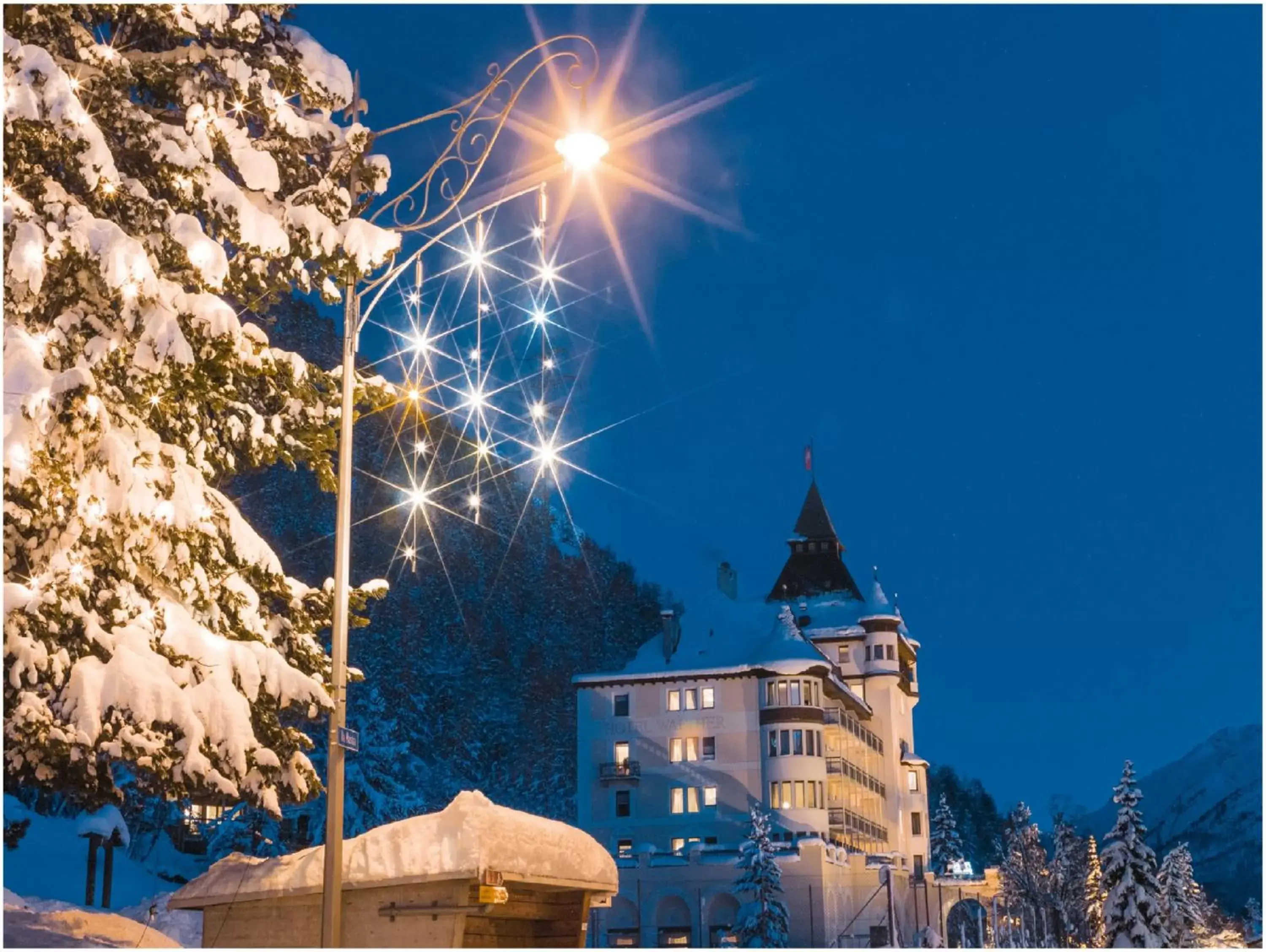 Property building, Winter in Hotel Walther - Relais & Châteaux