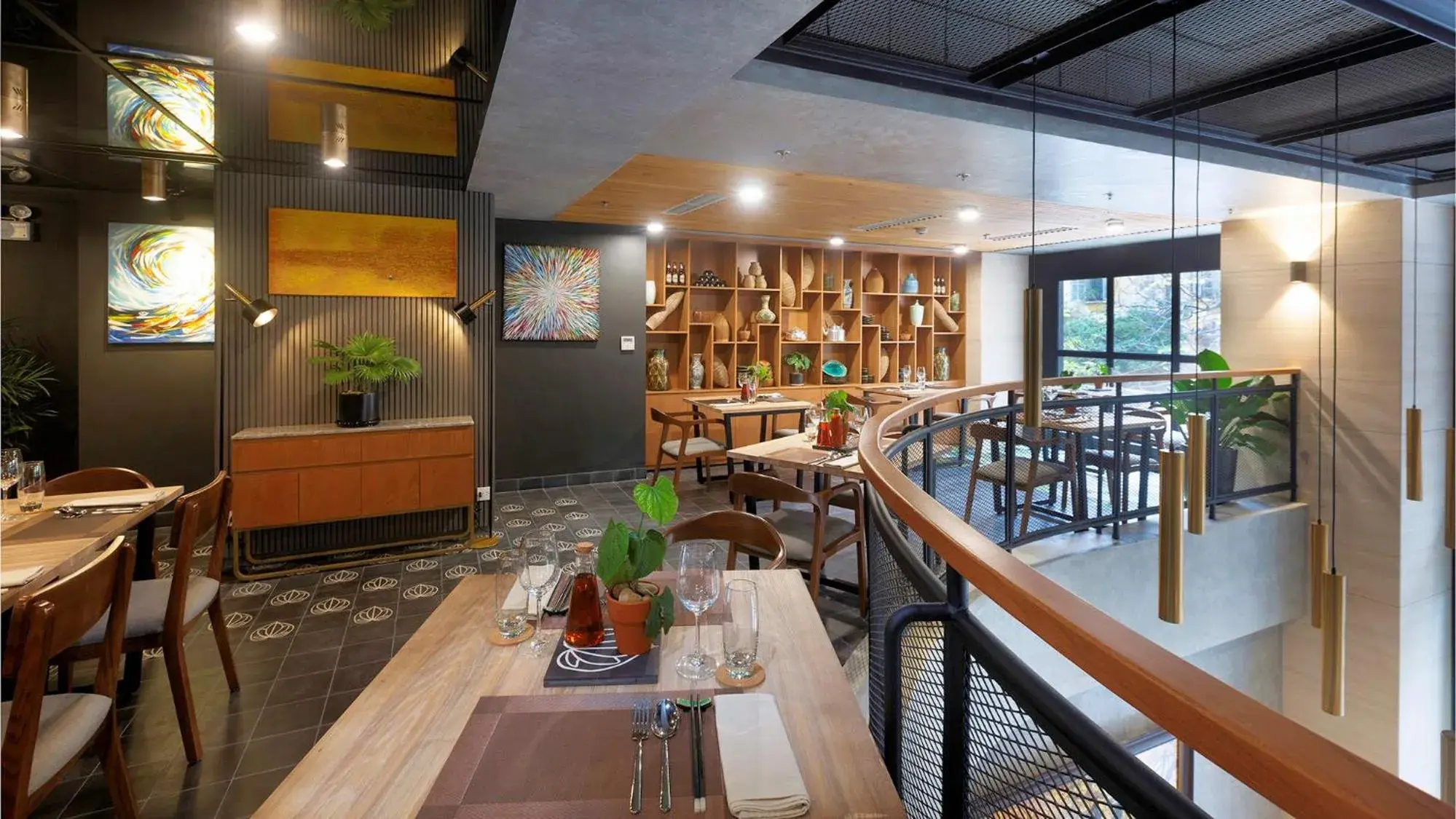 Restaurant/places to eat in Flower Garden Hotel Restaurant/places to eat in Flower Garden Hotel