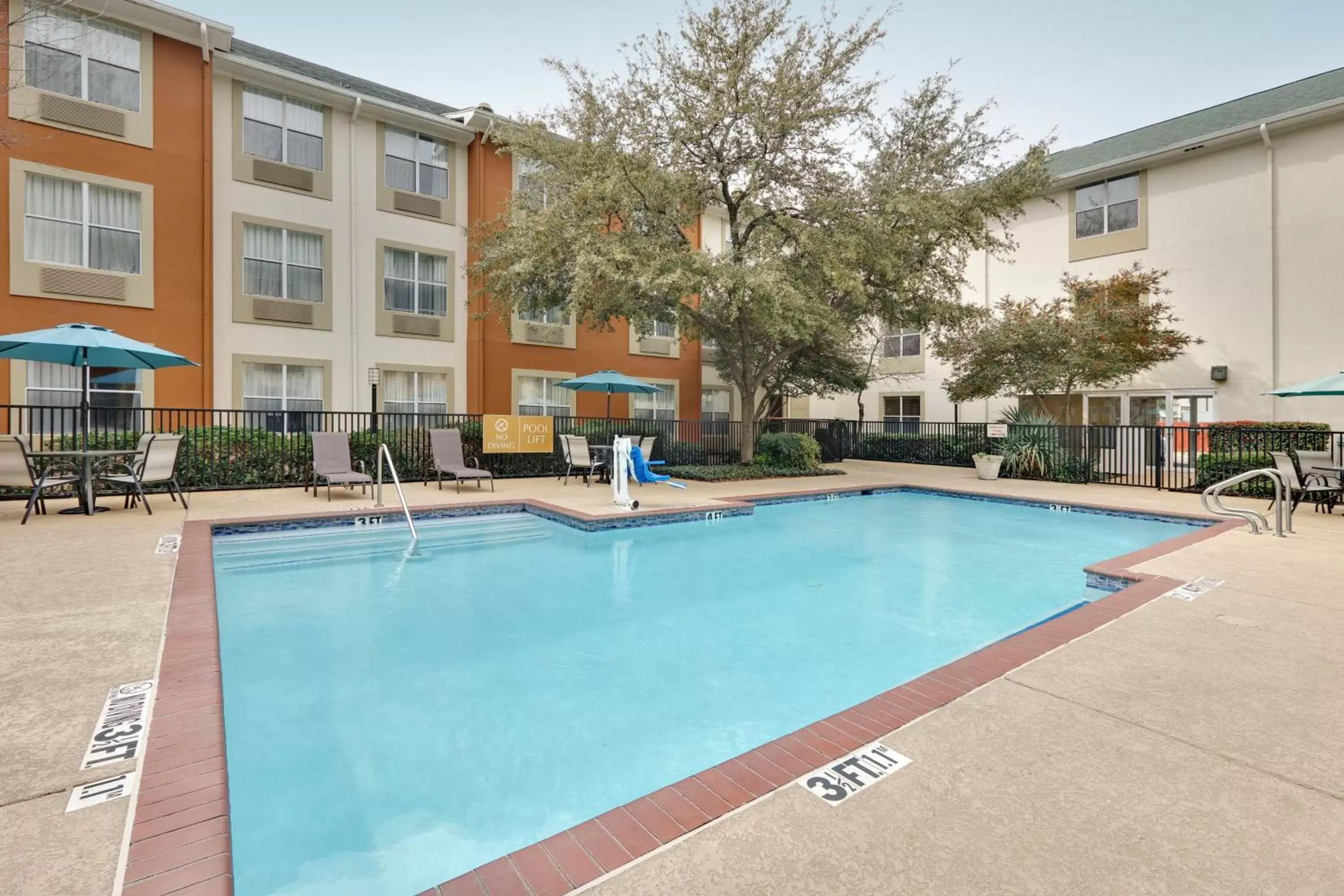 Swimming Pool in Candlewood Suites Dallas Market Center-Love Field, an IHG Hotel