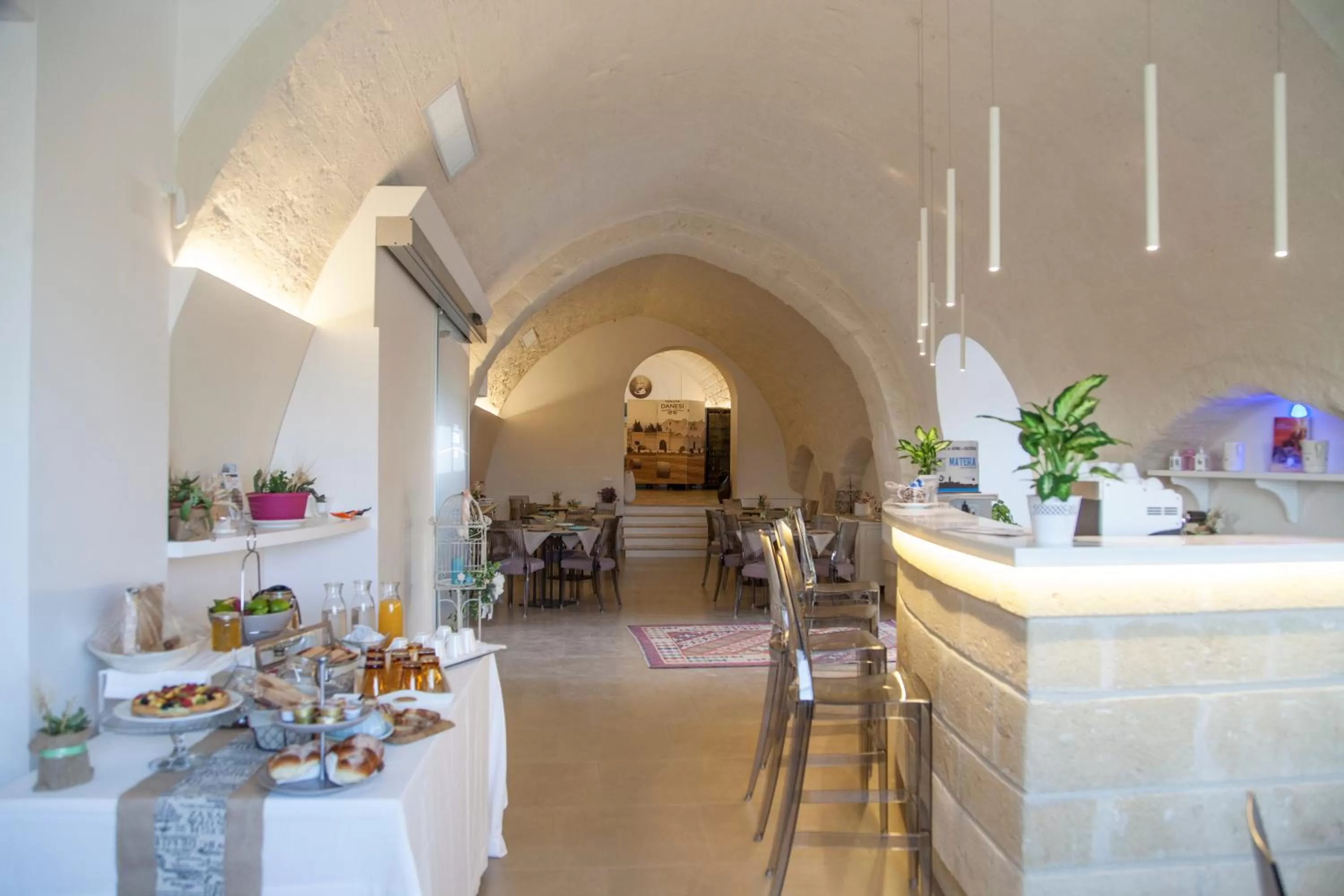 Italian breakfast in Tenuta Danesi - Camere - Appartamenti - Bubble Room