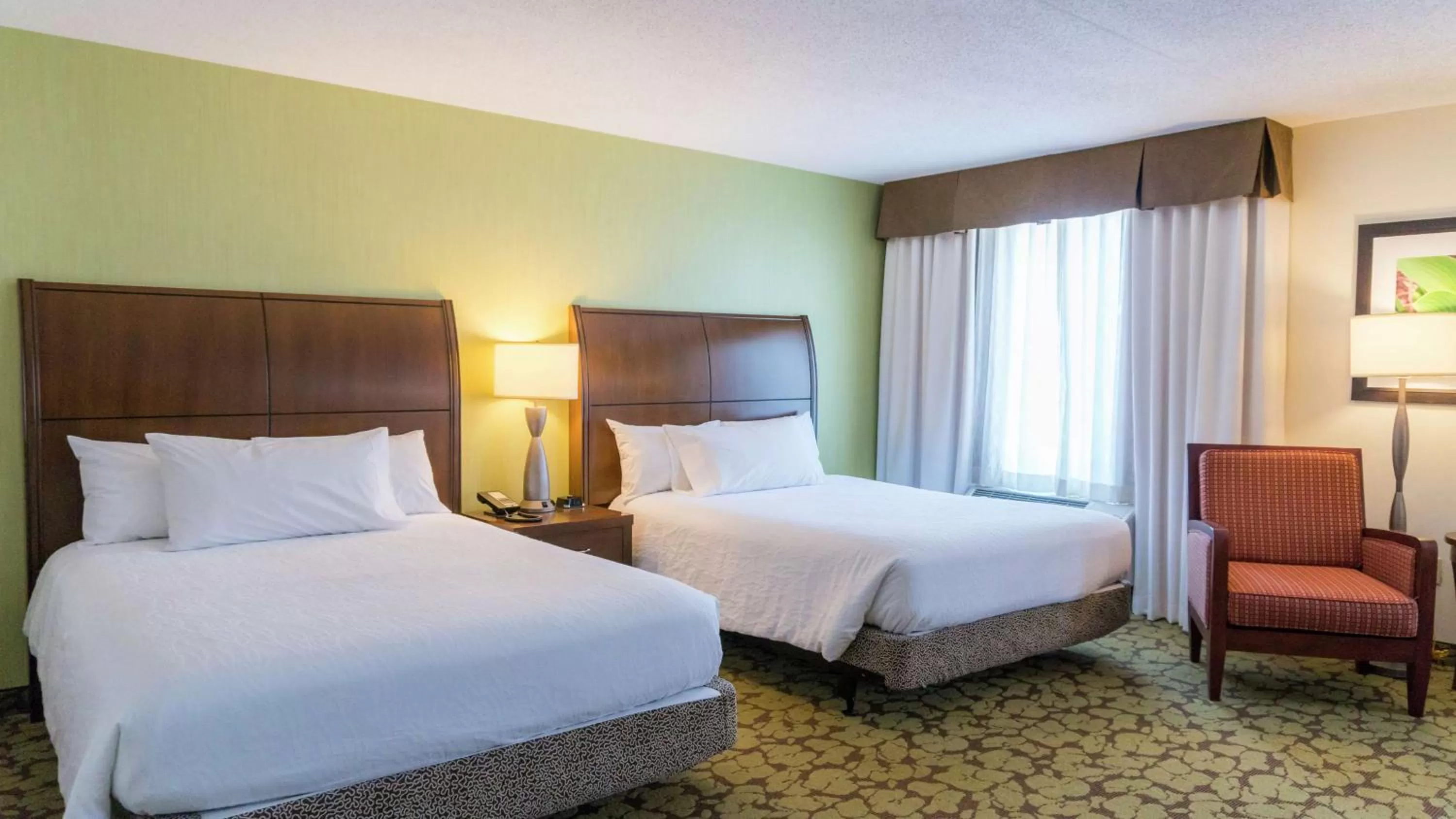 Bed in Hilton Garden Inn Plymouth