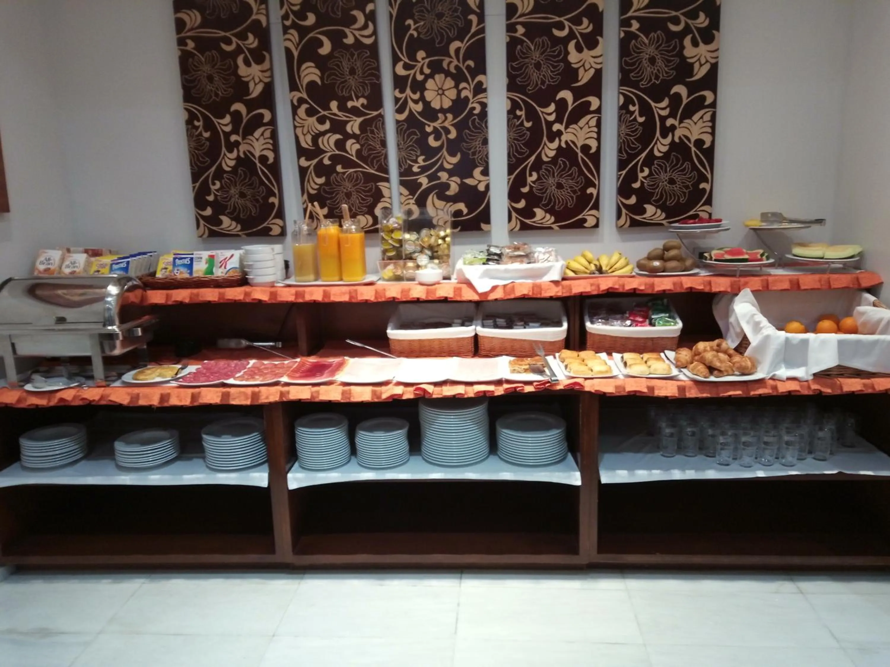 Food and drinks in Hotel Don Felipe