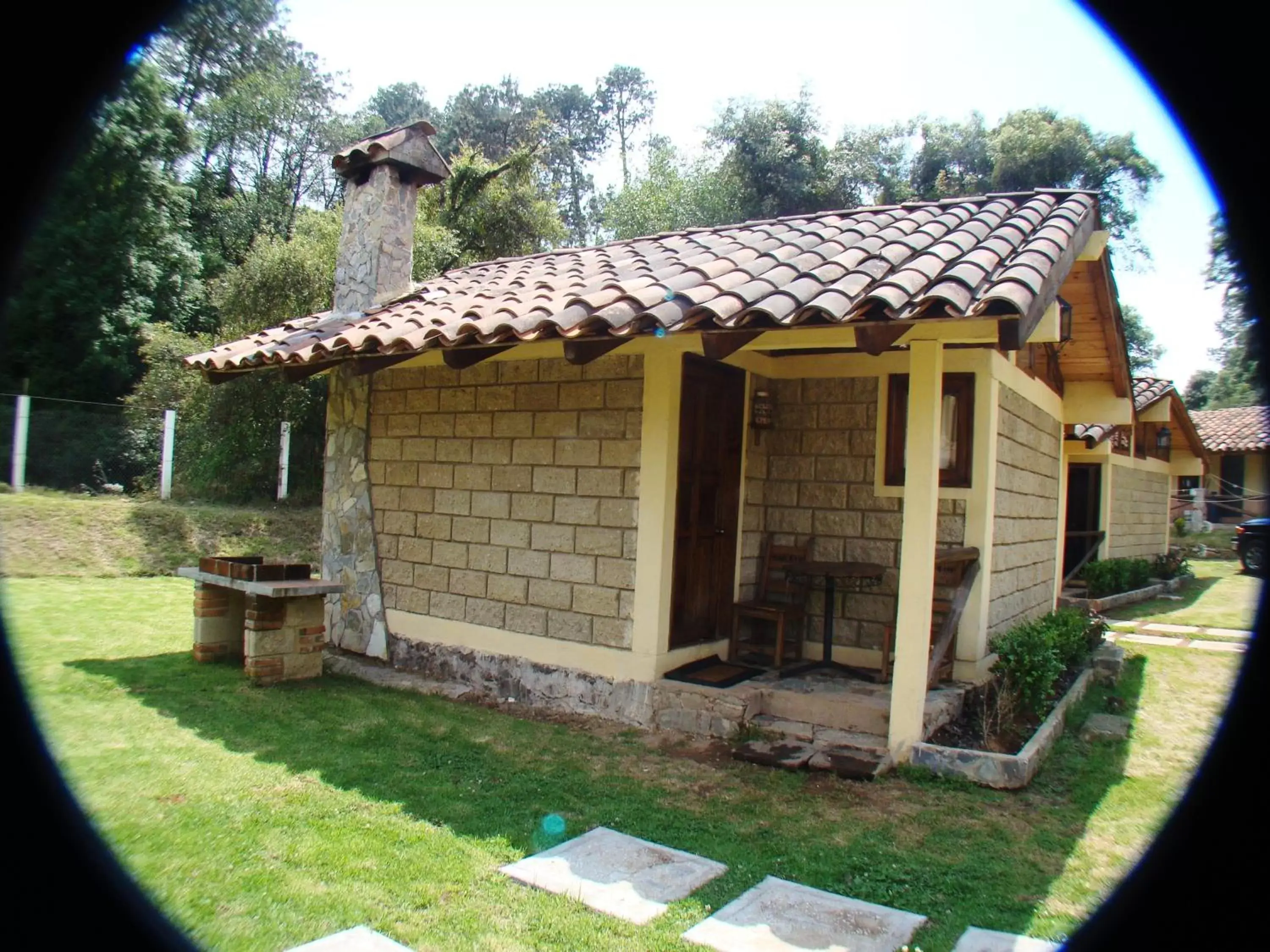 Property Building in Cabañas La Cascada