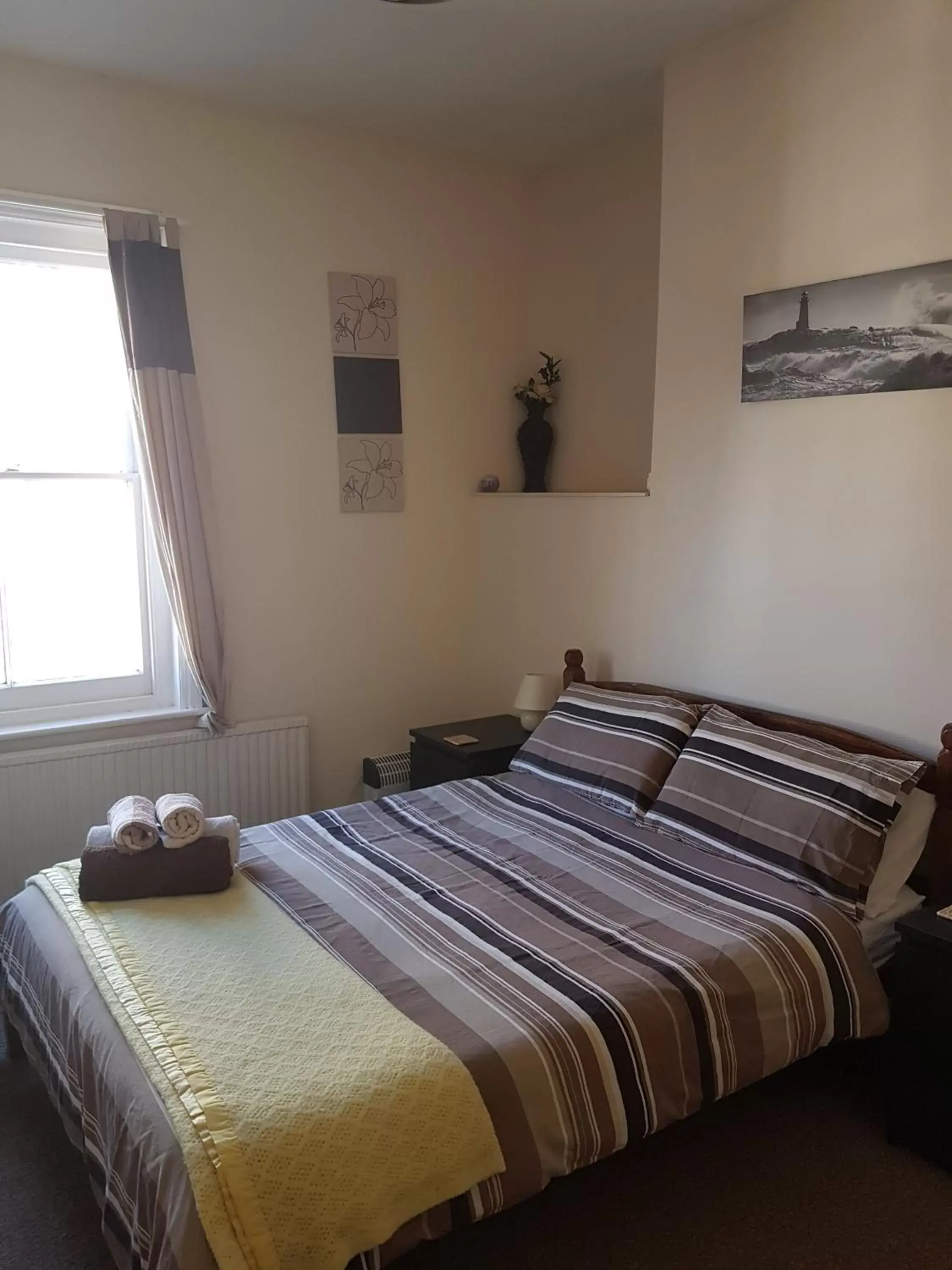 Bedroom, Bed in Waverley Inn
