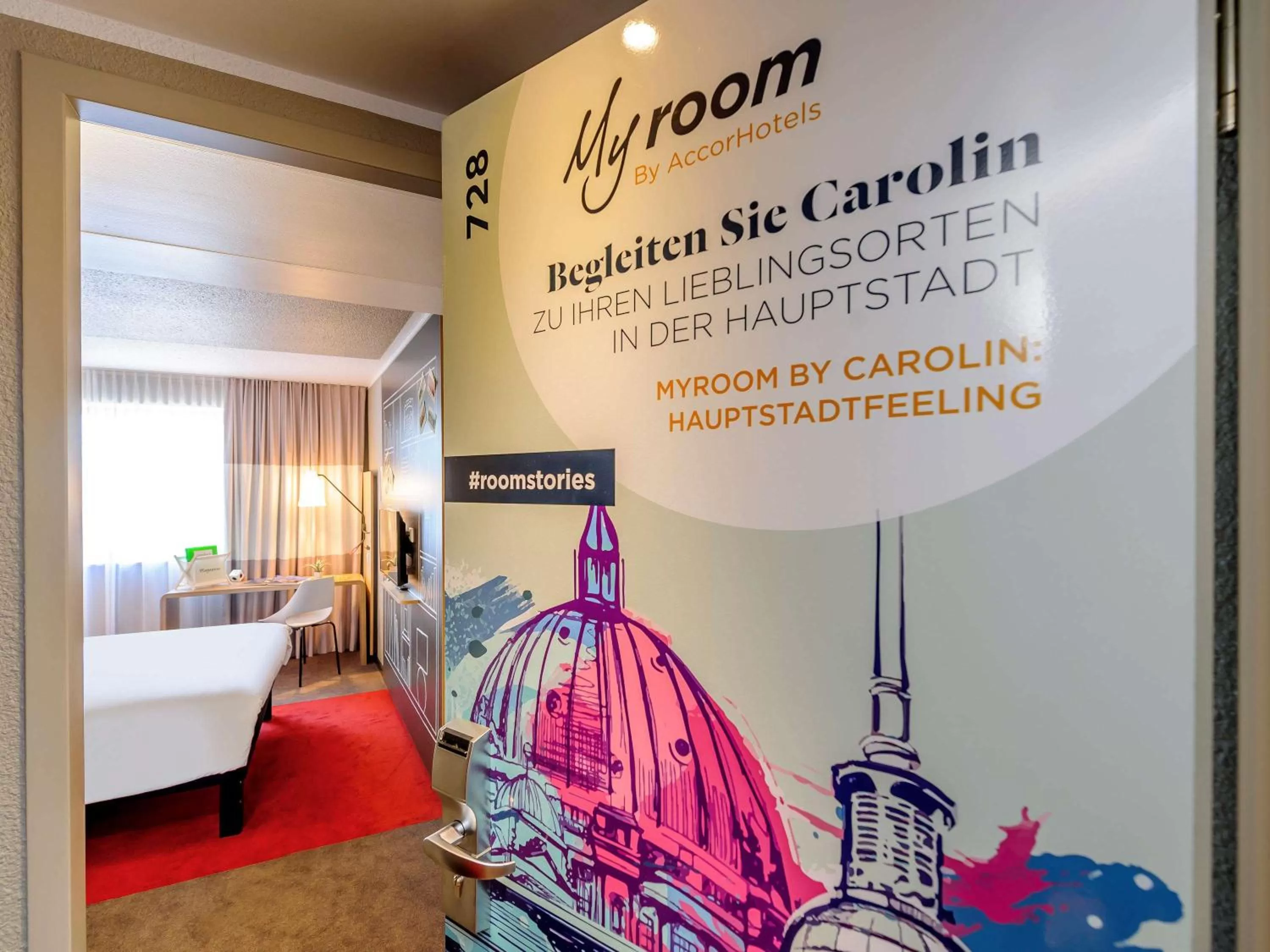 Photo of the whole room in ibis Berlin Mitte