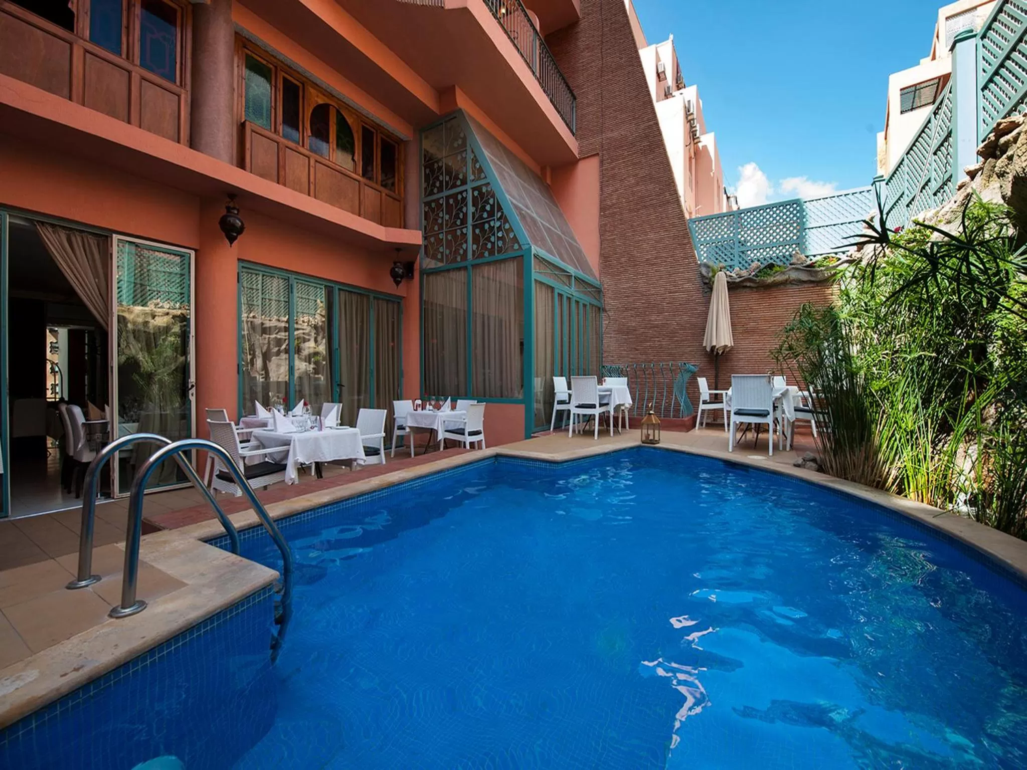 Swimming pool in Le Caspien Boutique Hotel