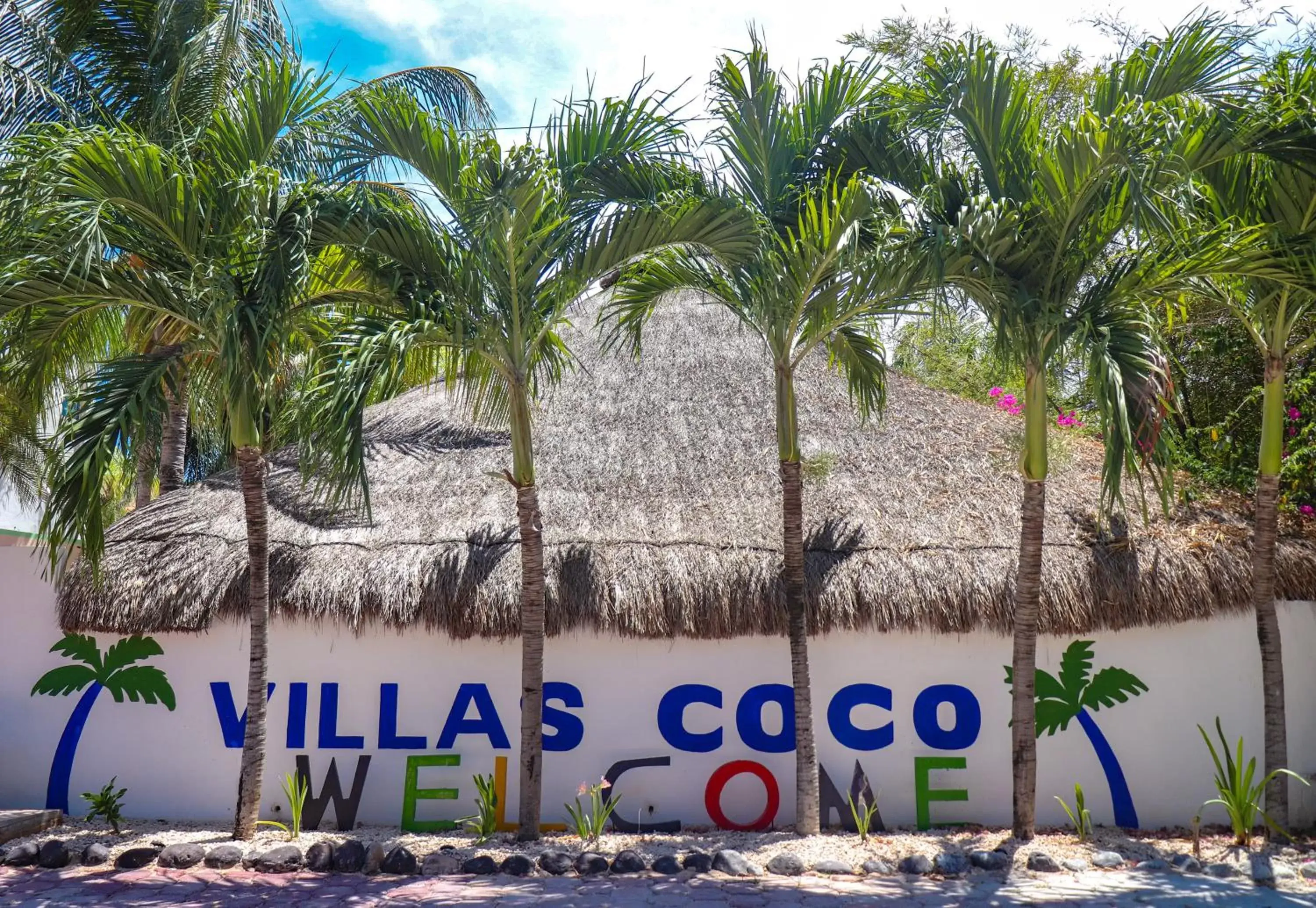 Facade/entrance in Villas Coco Resort - All Suites