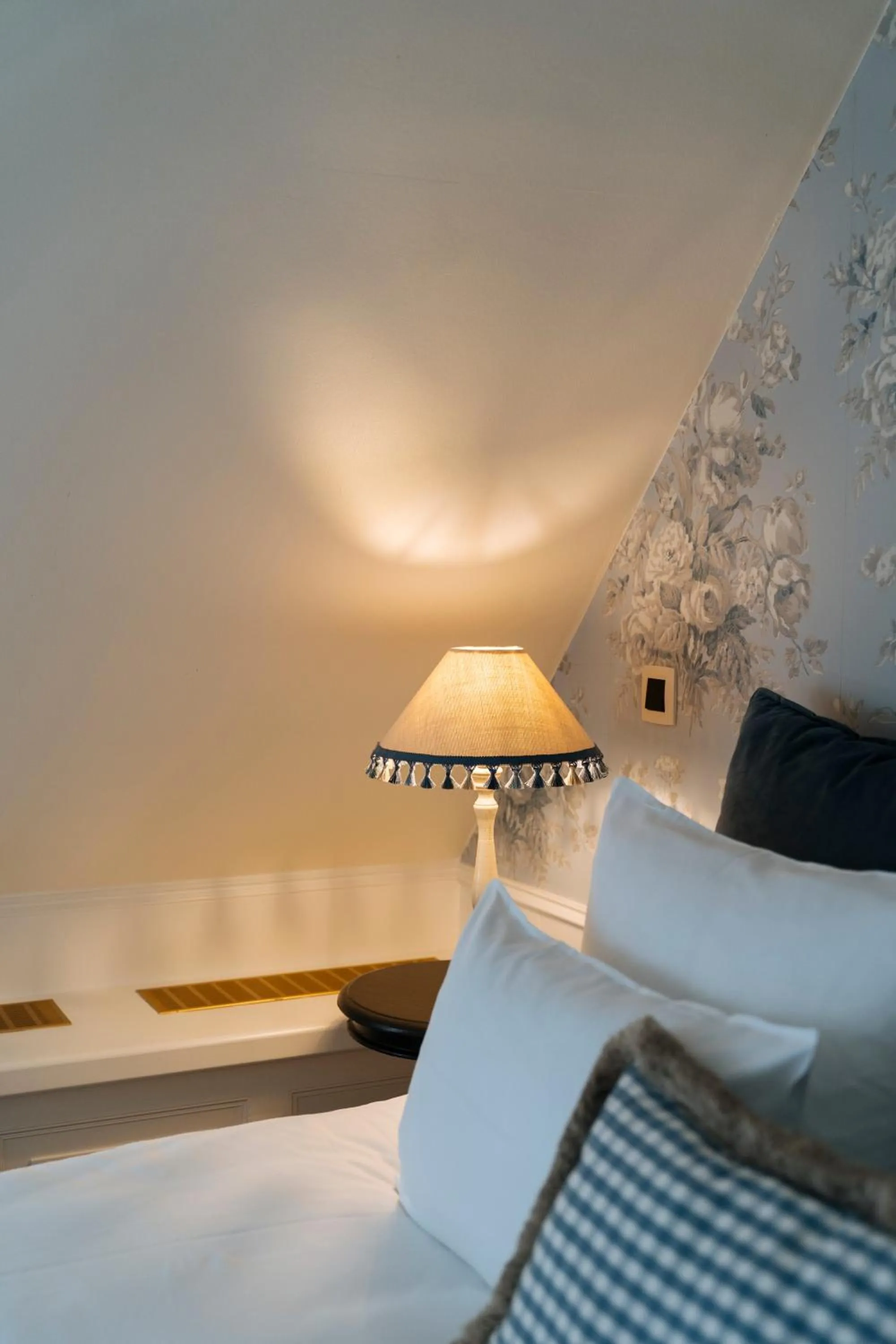 Bedroom, Bed in De Tuilerieën - Small Luxury Hotels of the World