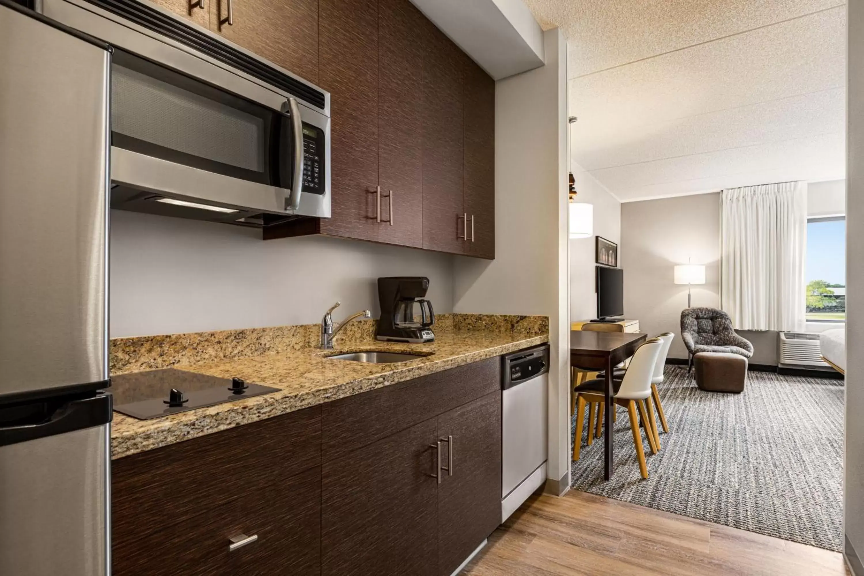 Kitchen or kitchenette, Kitchen/Kitchenette in TownePlace Suites by Marriott Harrisburg West/Mechanicsburg