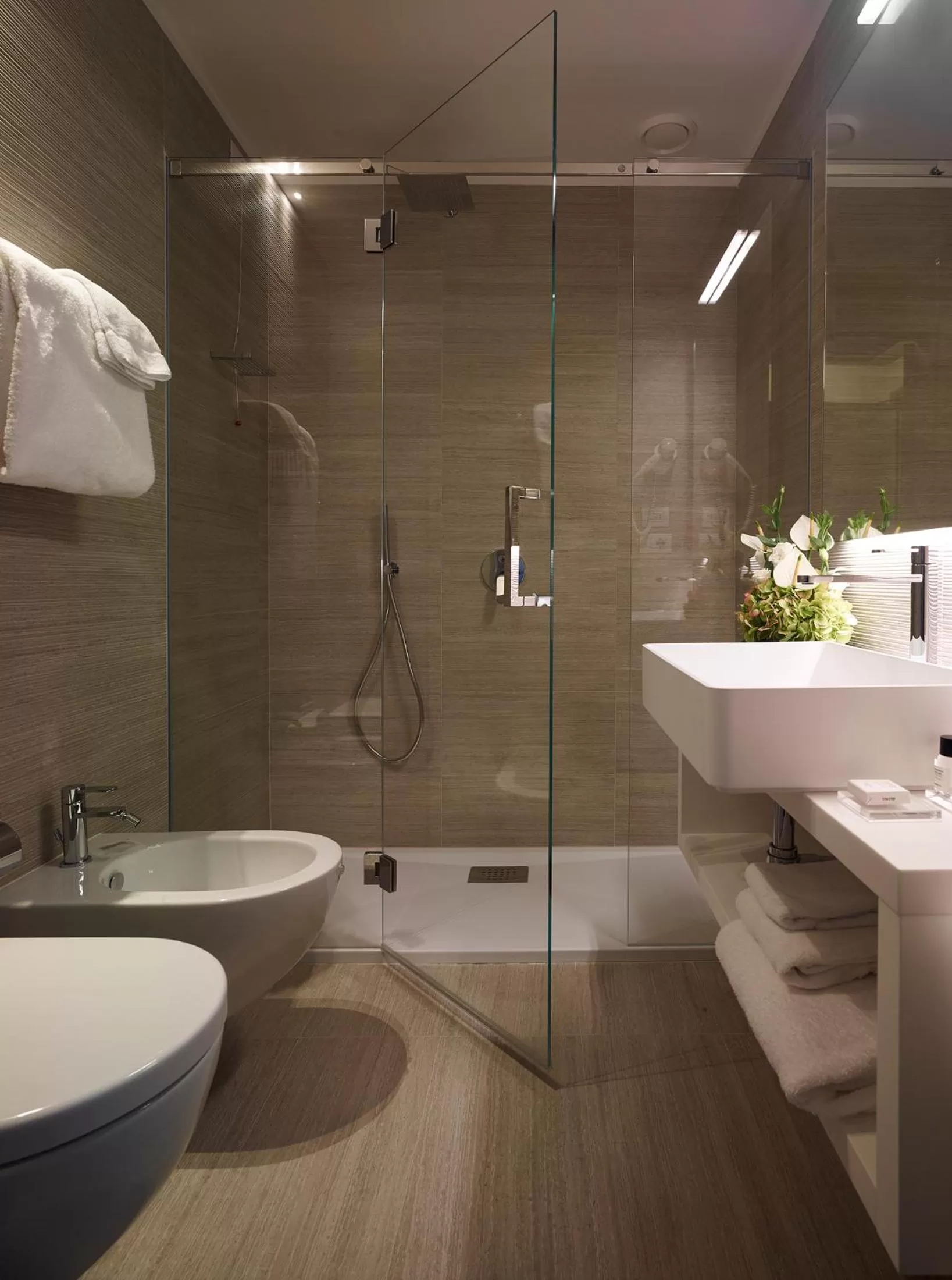 Bathroom in Hotel Glance In Florence