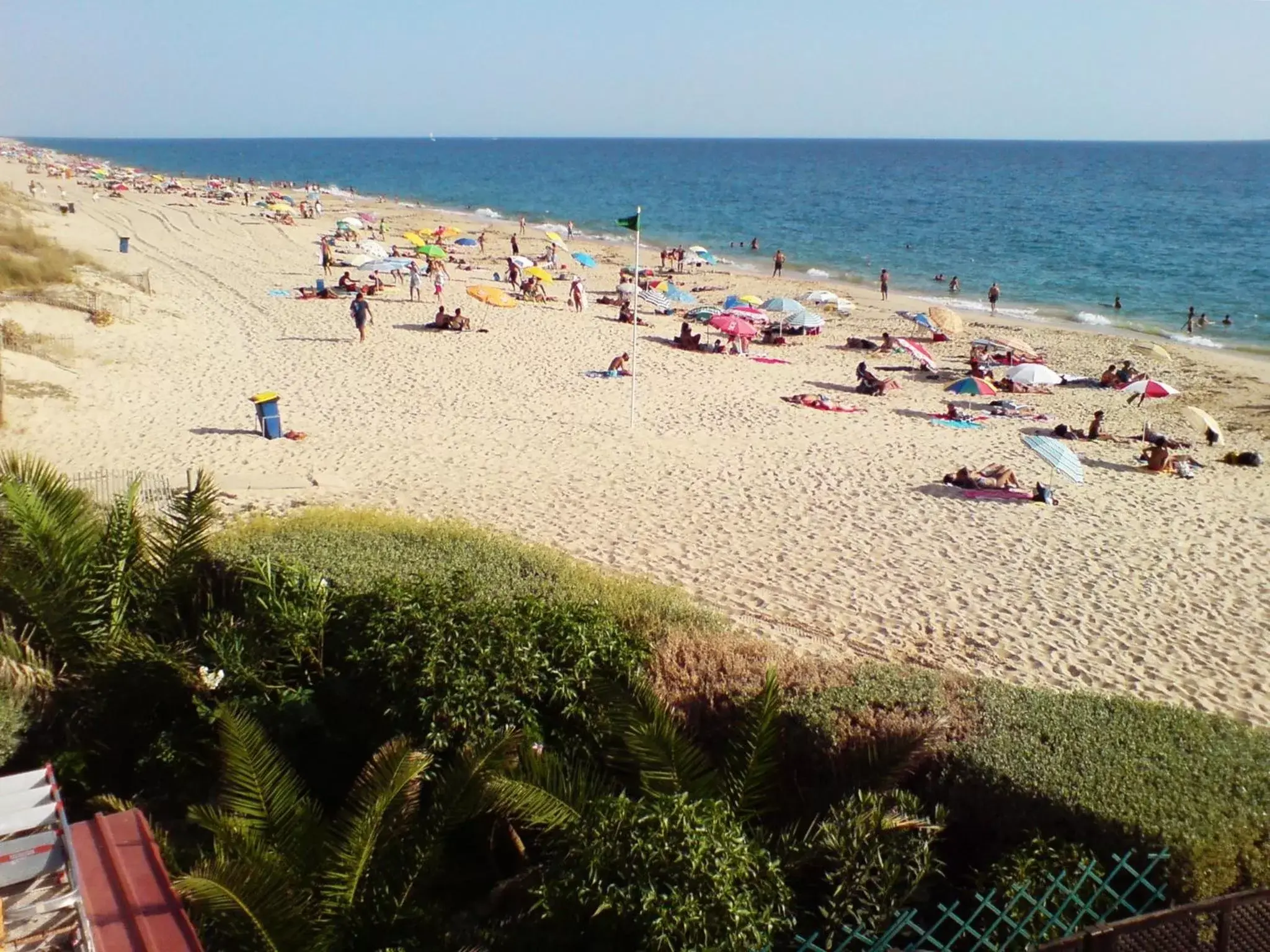 Area and facilities, Beach in Hotel Alnacir