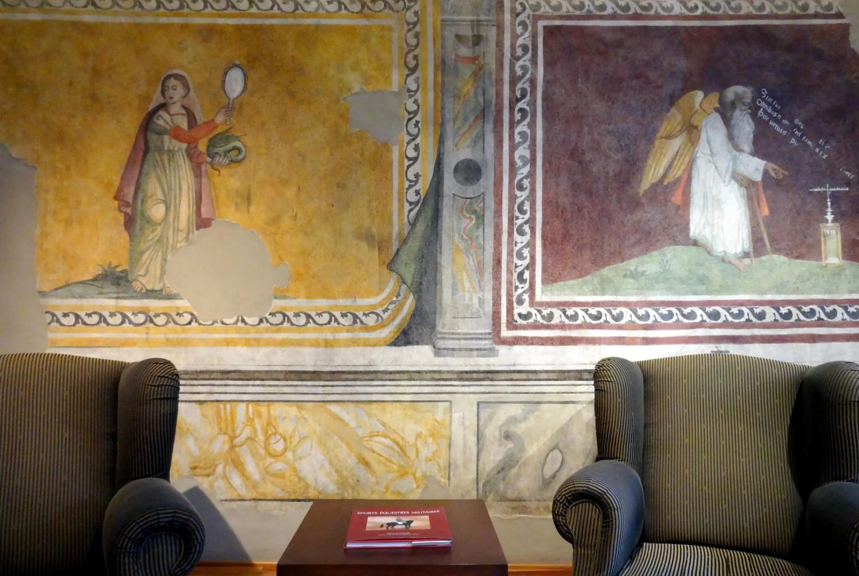 Living room in Palazzo Ai Capitani