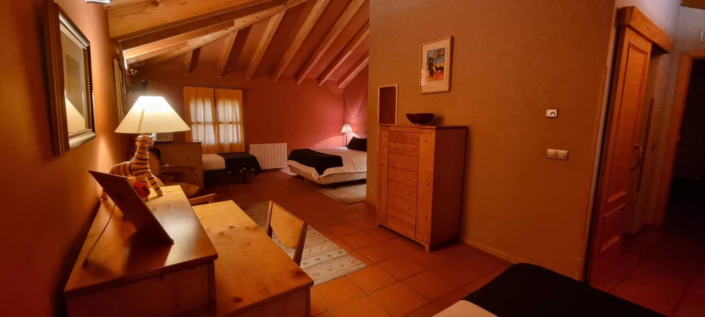 Photo of the whole room in Hotel Sara De Ur