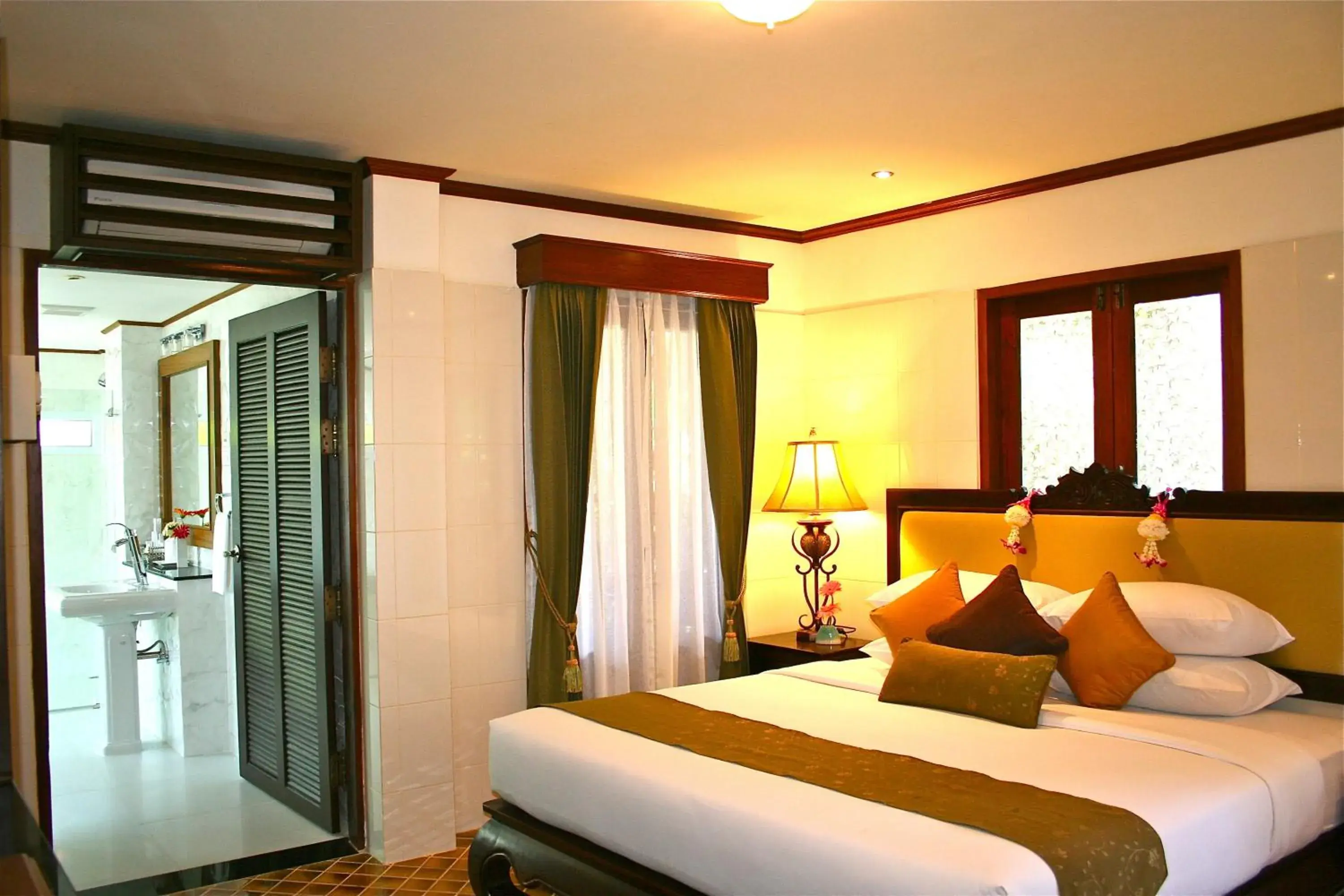Deluxe Double Room in Oriental Siam Resort
