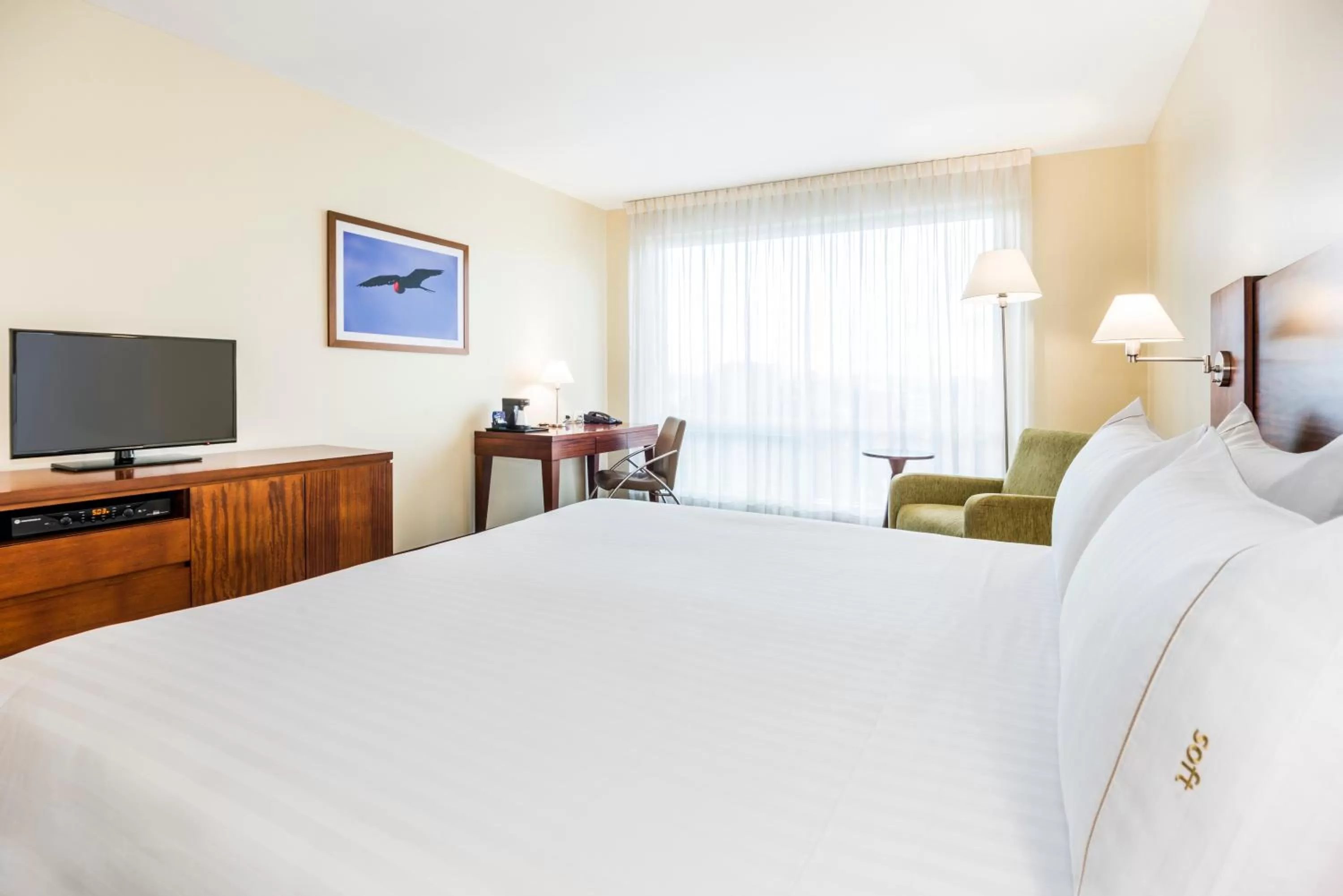 Bed in Holiday Inn Express Quito by IHG