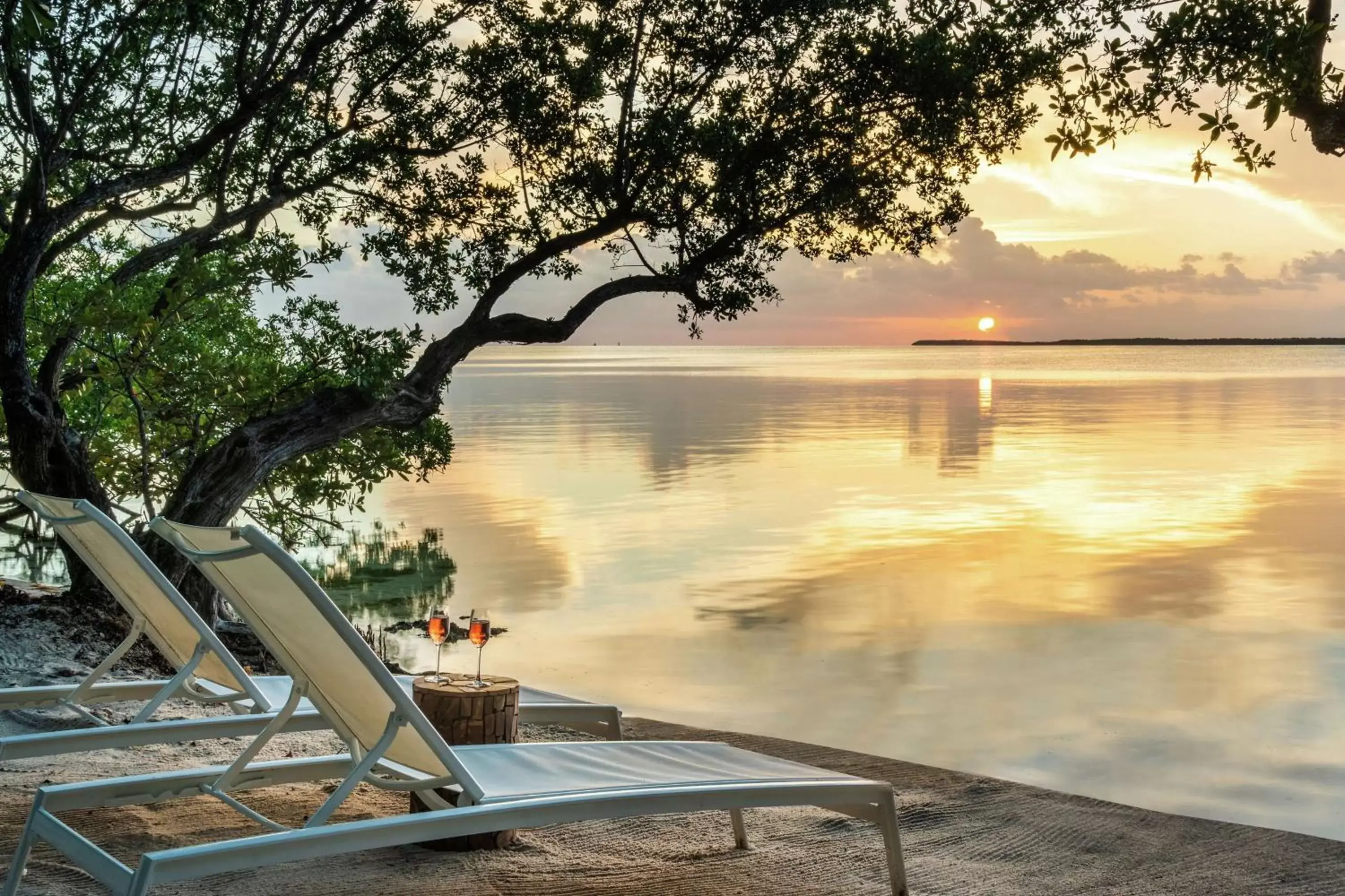 Property building in Baker's Cay Resort Key Largo, Curio Collection By Hilton