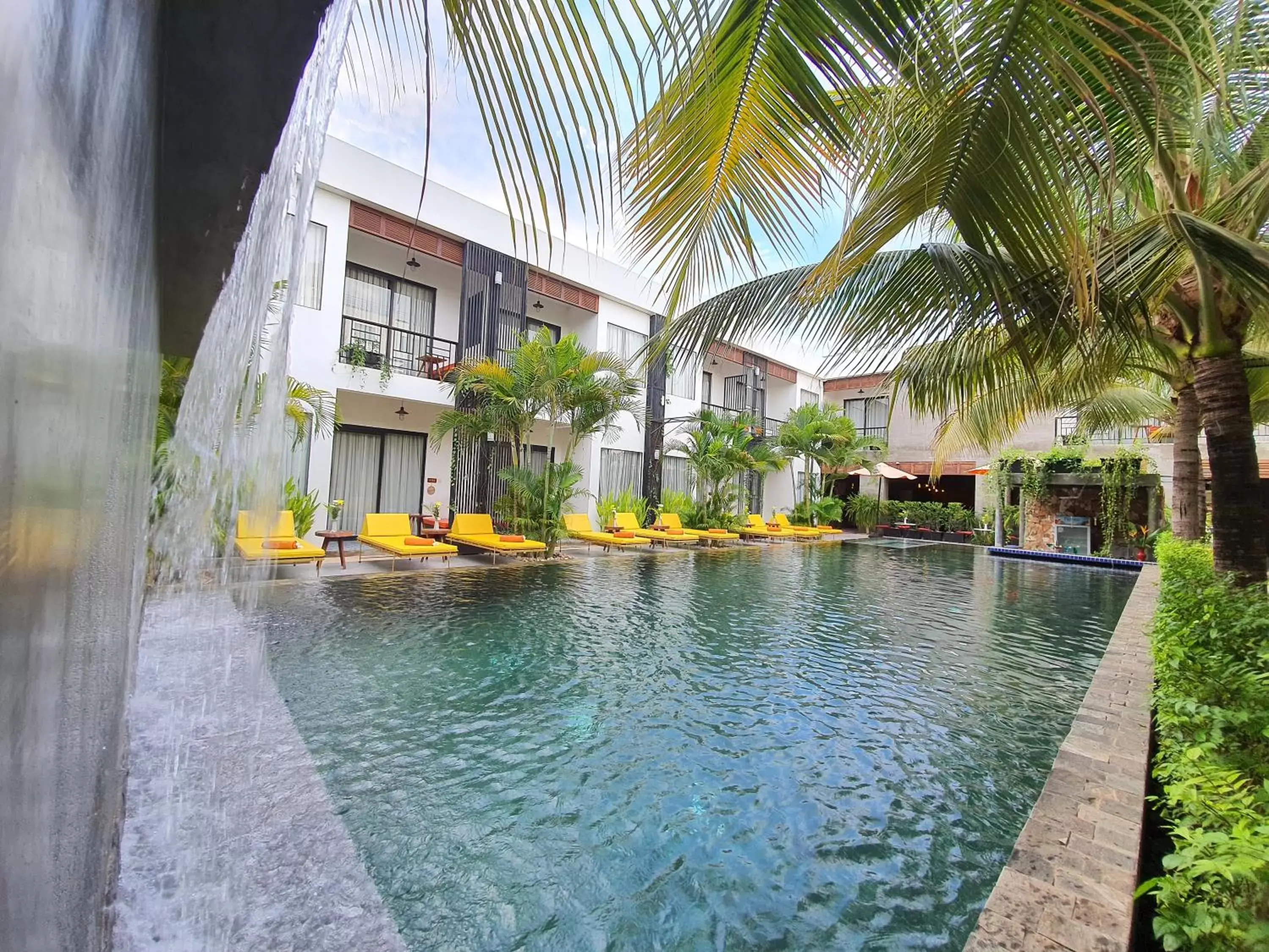 Swimming Pool in Central Corner d'Angkor