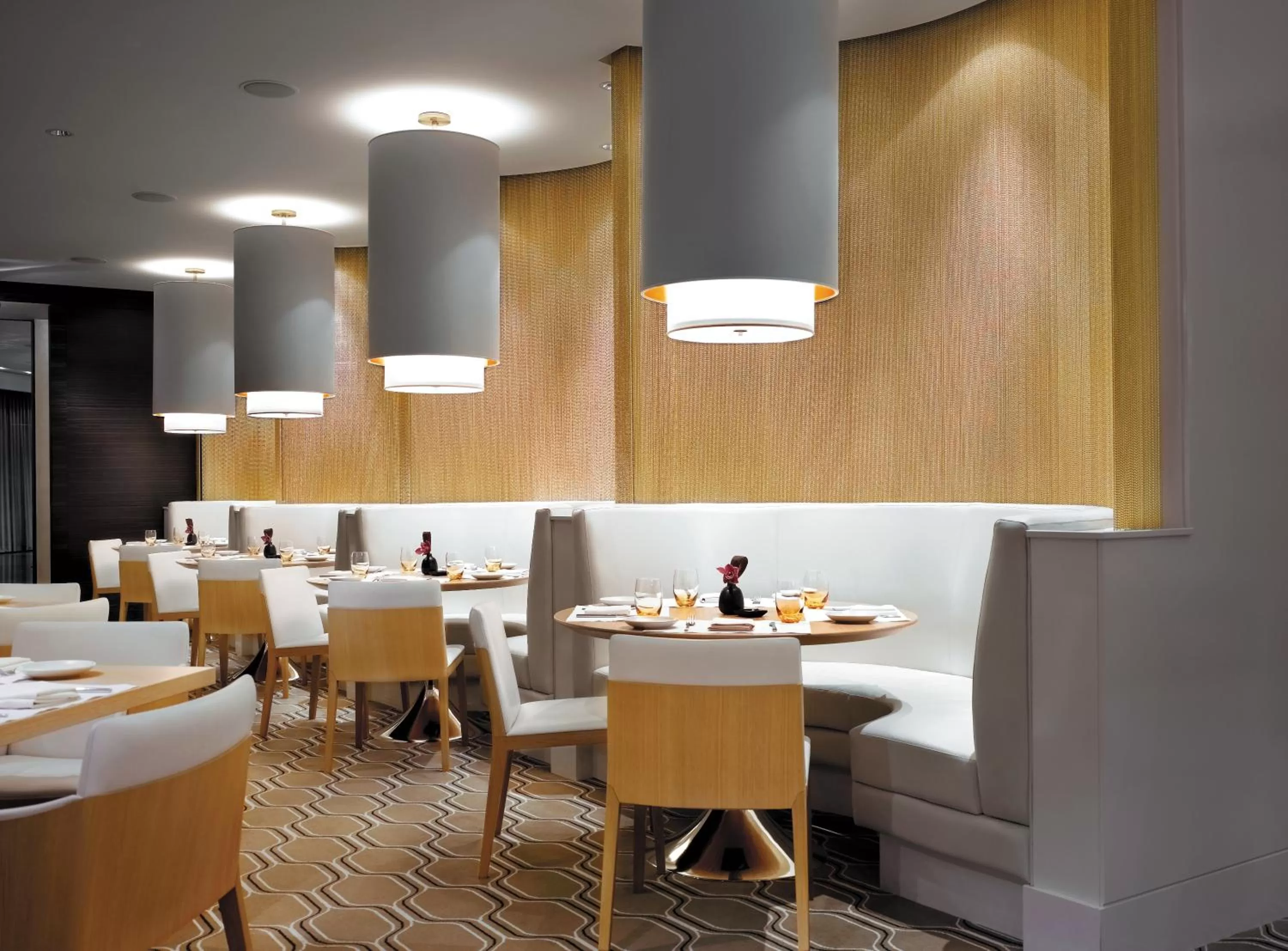 Restaurant/places to eat in Shangri-La Vancouver