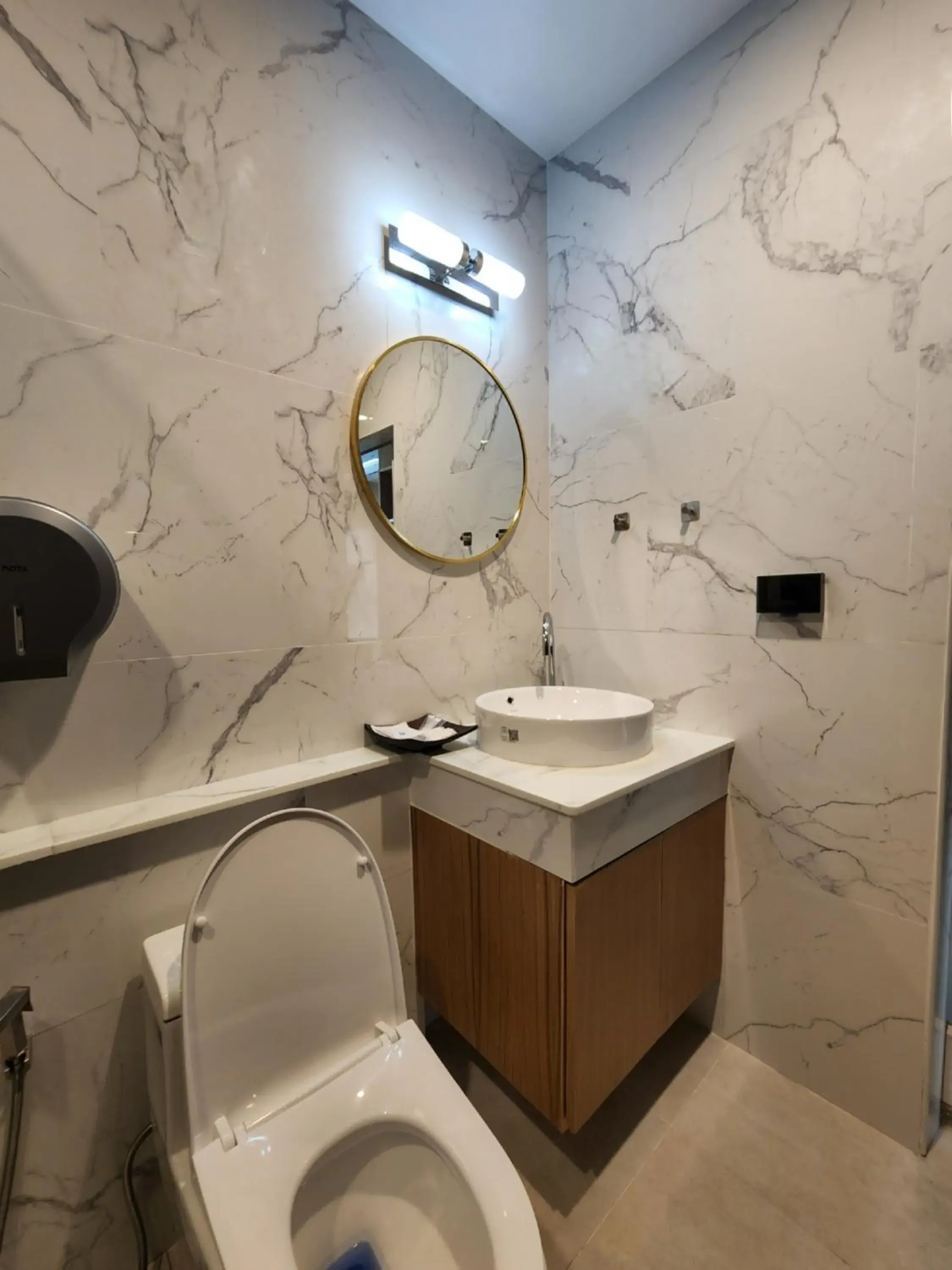 Bathroom in Cliff Lanta Suite-Koh Lanta Krabi