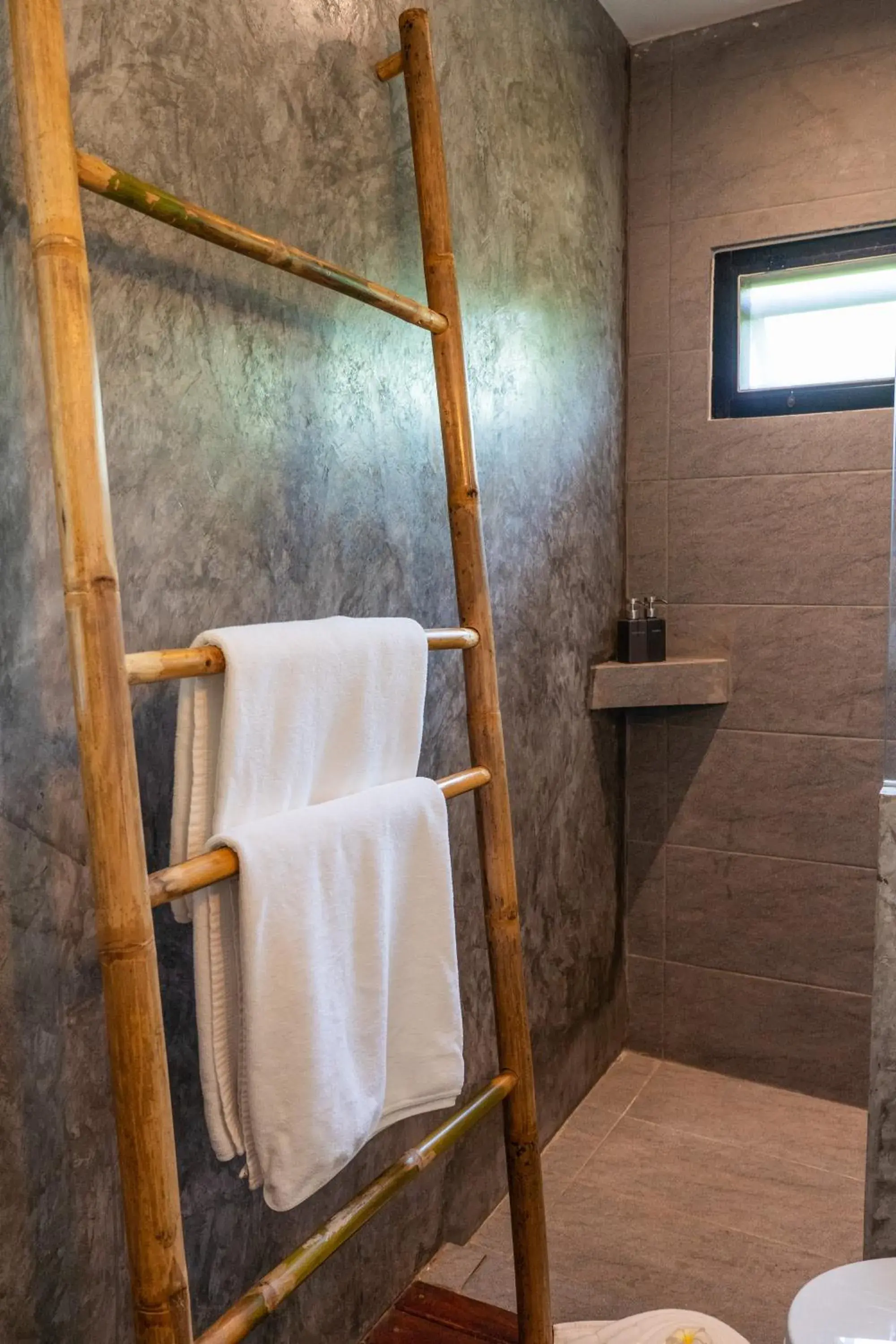 Shower, Bathroom in Sea Dance Resort