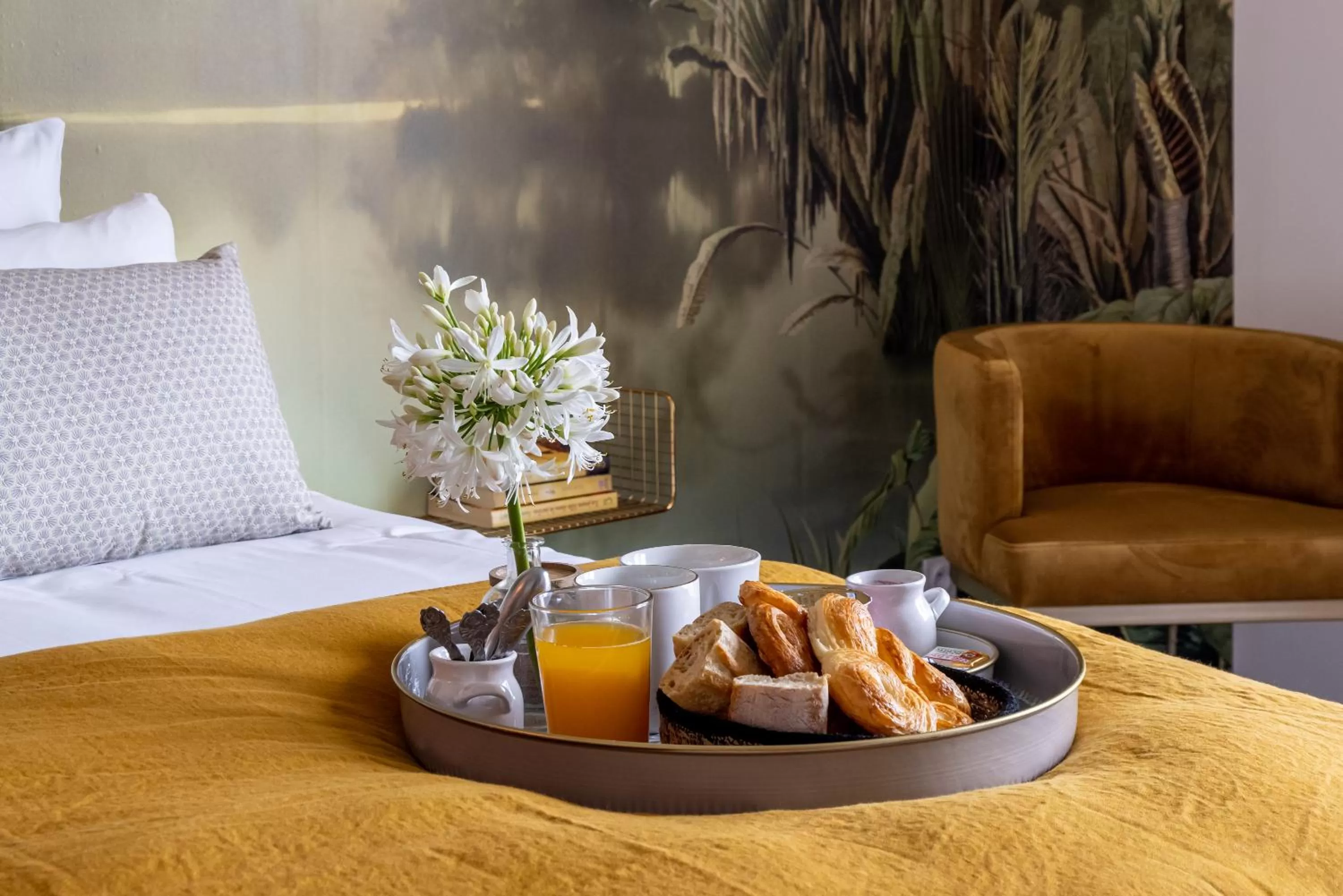 Bedroom, Bed in Libertitu