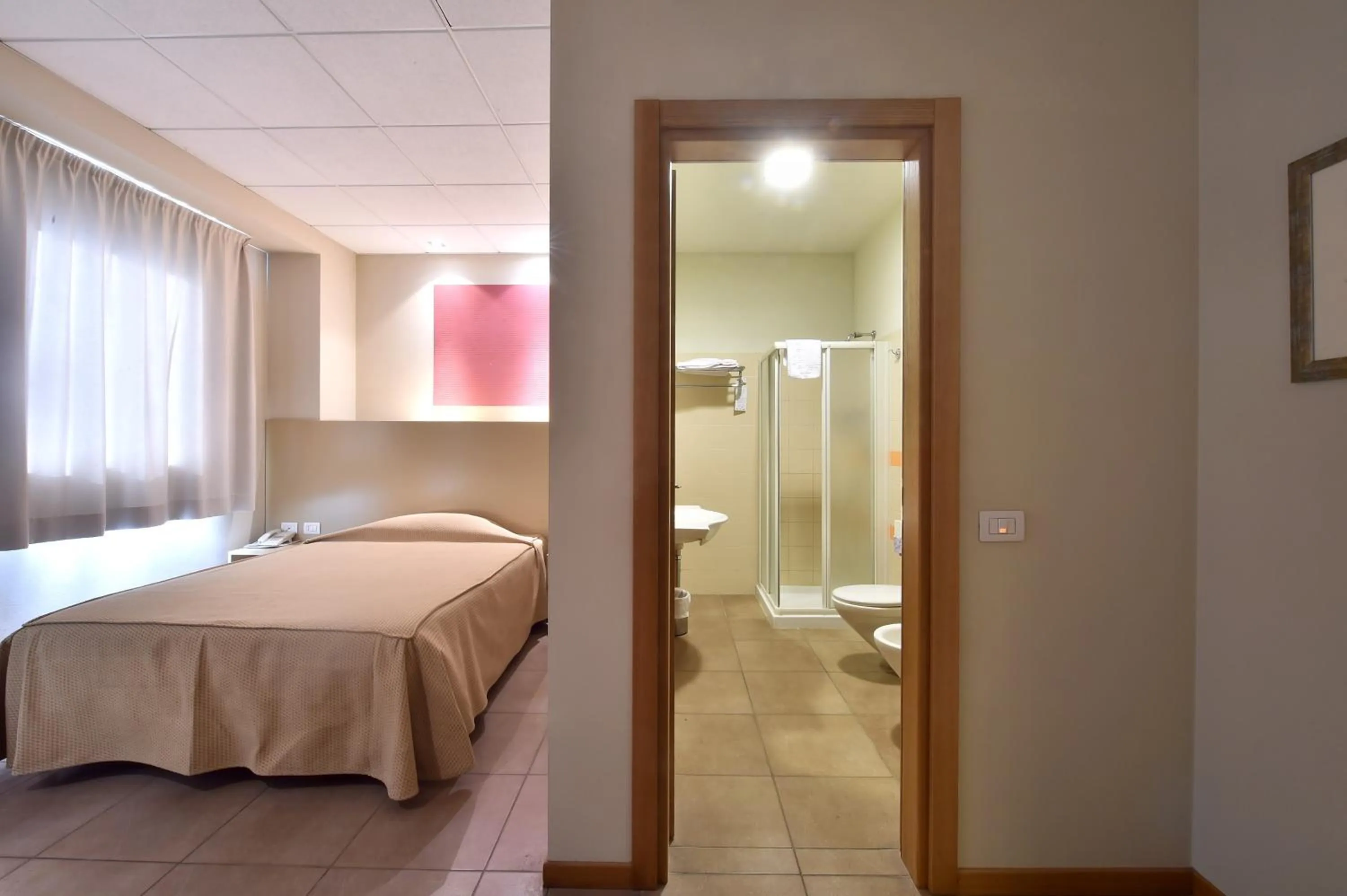 Bedroom, Bed in Tatì Hotel