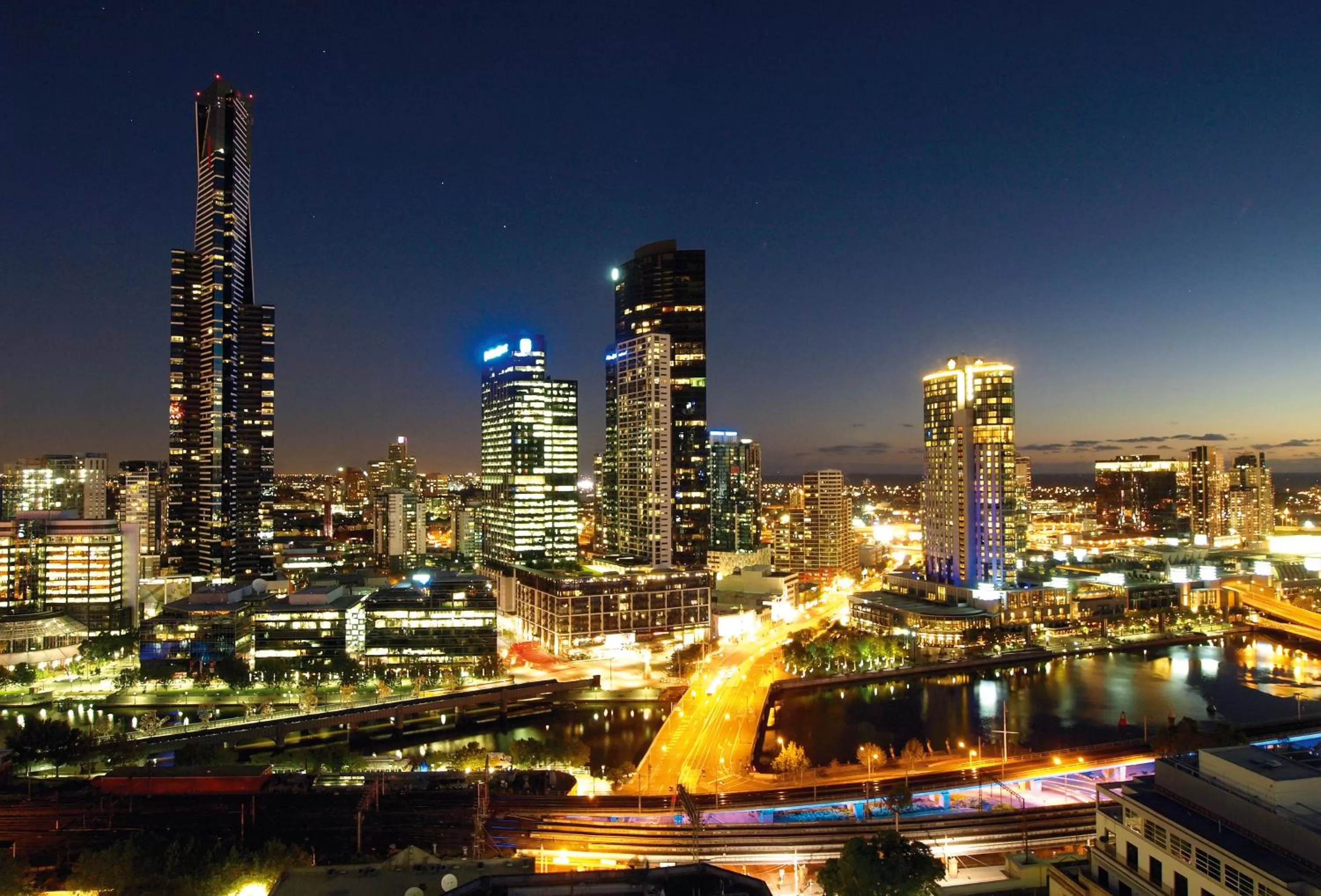 City view in Oaks Melbourne on Market Hotel