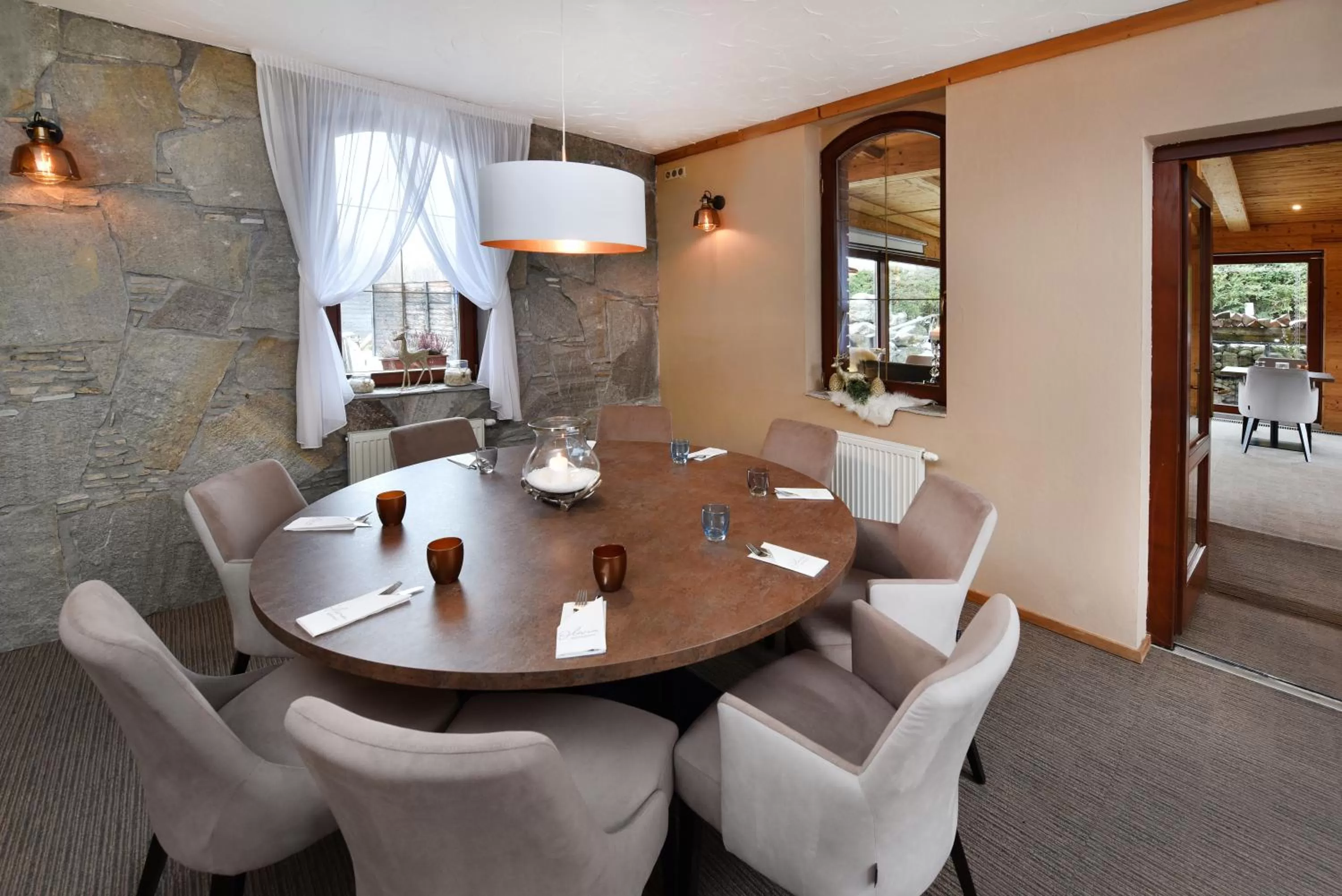 Restaurant/places to eat in APLEND Hotel Kukučka