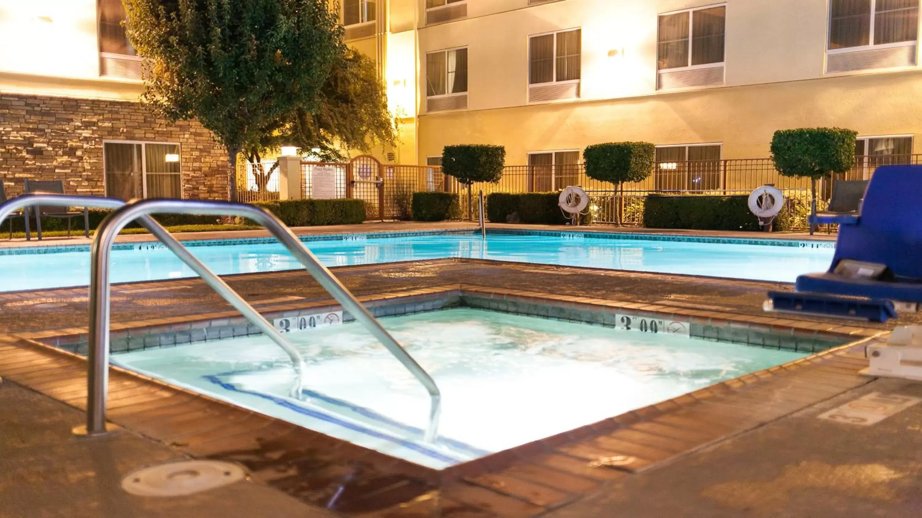 Swimming Pool in Holiday Inn Express Turlock, an IHG Hotel