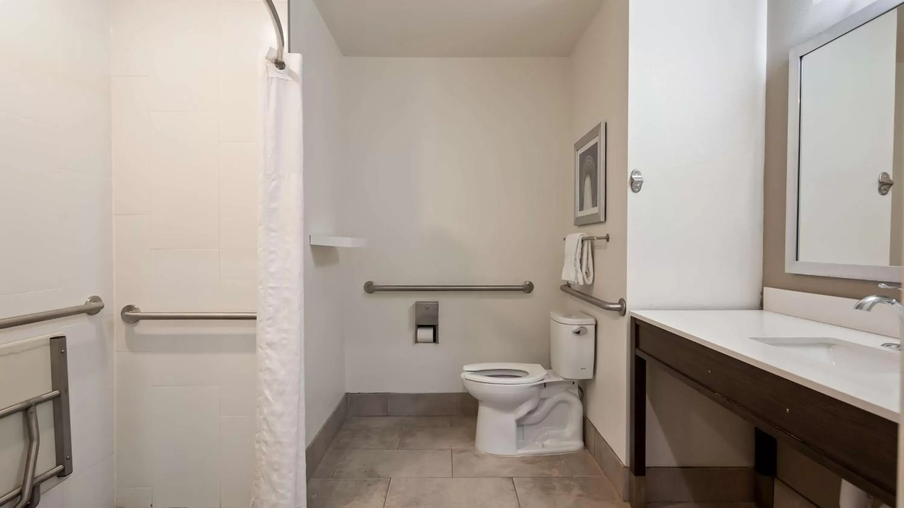 Bathroom in Best Western Plus Roland Inn & Suites