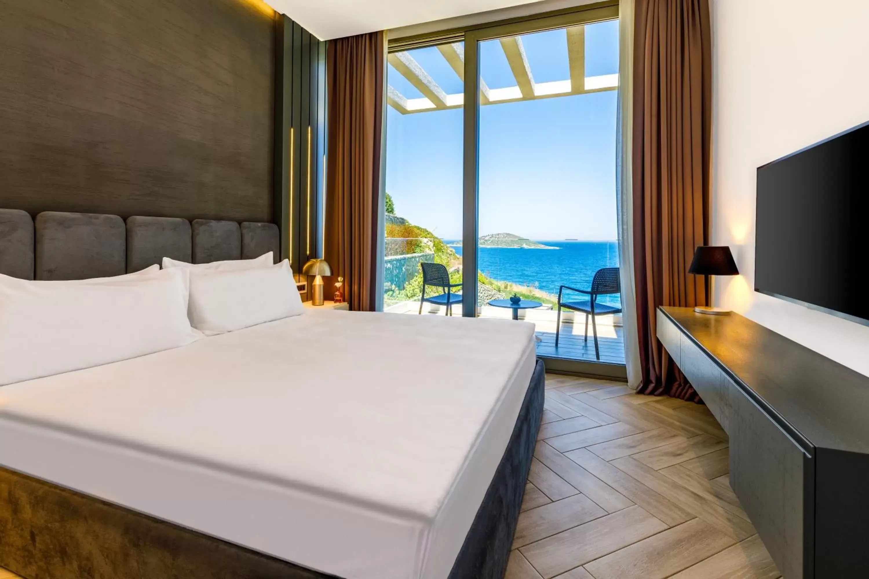 Bed in Sirene Luxury Hotel Bodrum