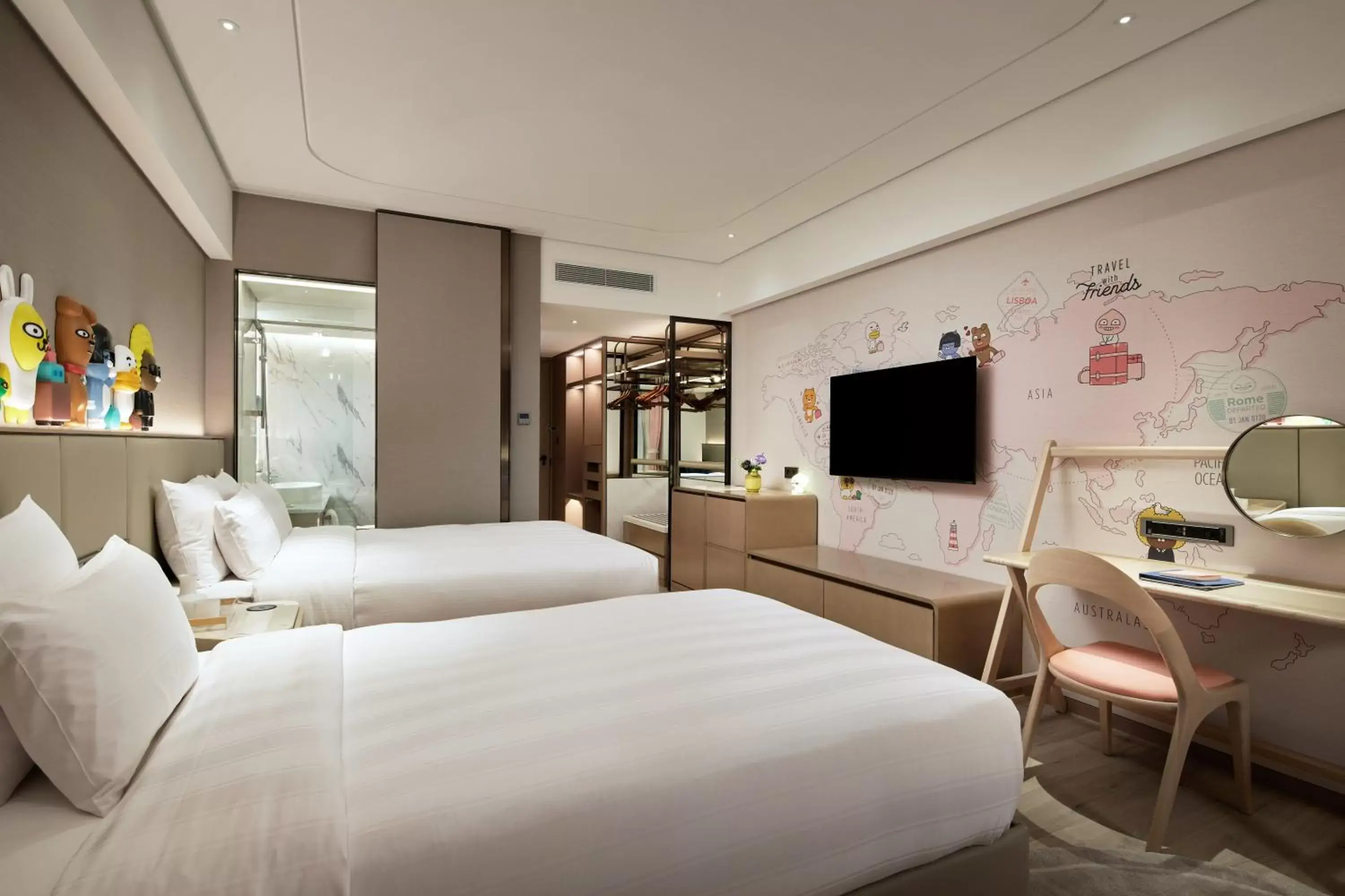 Kakao Character Family Twin Room in Lotte Hotel World