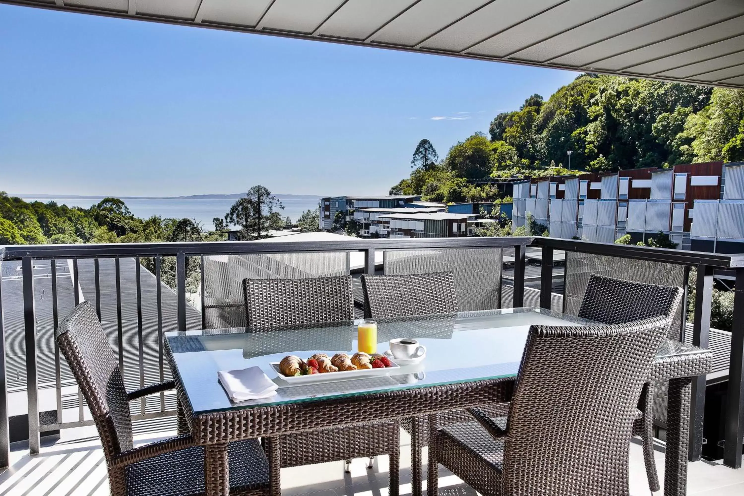 Balcony/Terrace, Restaurant/Places to Eat in Peppers Noosa Resort and Villas