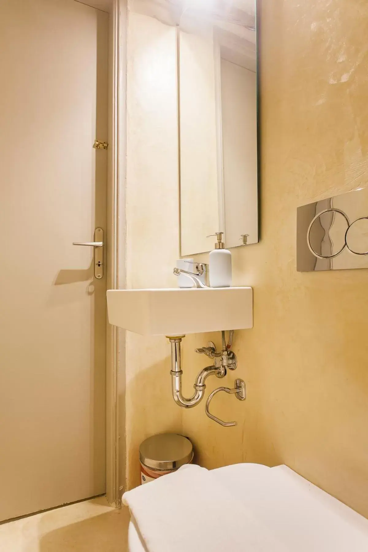 Studio Apartment in toStay-Unique apartment hotel in Athens center! Studio Apartment in toStay-Unique apartment hotel in Athens center!