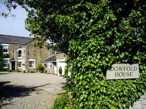Property Building in Dowfold House Bed and Breakfast