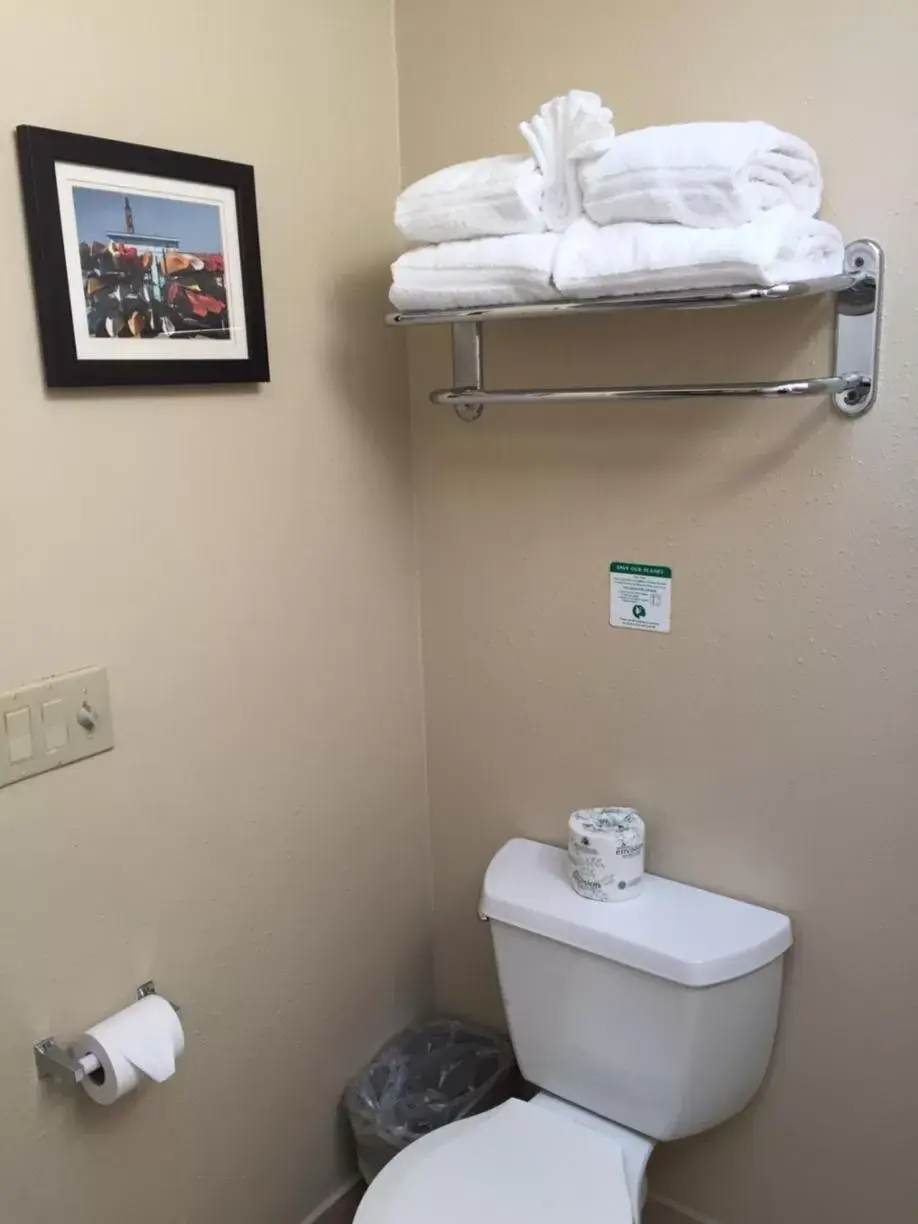 Queen Room with Two Queen Beds - Accessible/Non-Smoking in Comfort Inn Queen Room with Two Queen Beds - Accessible/Non-Smoking in Comfort Inn