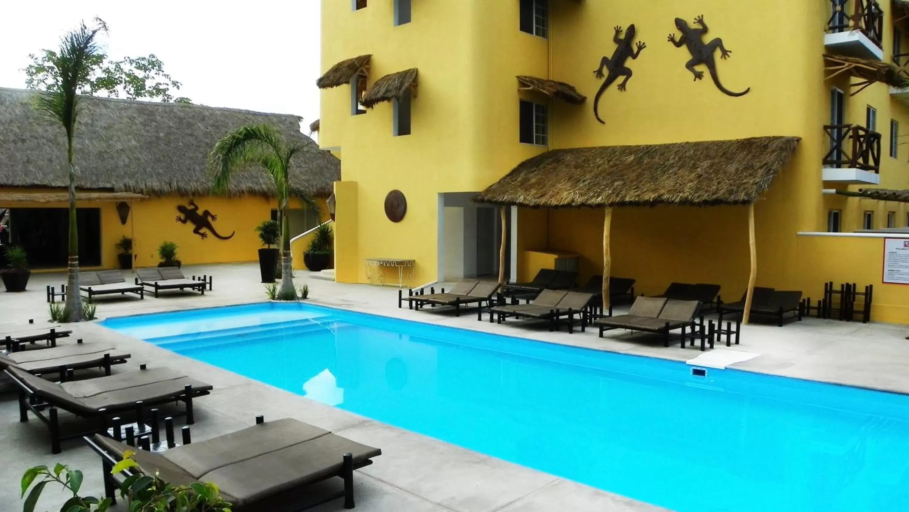 Day, Swimming Pool in Zar Manzanillo