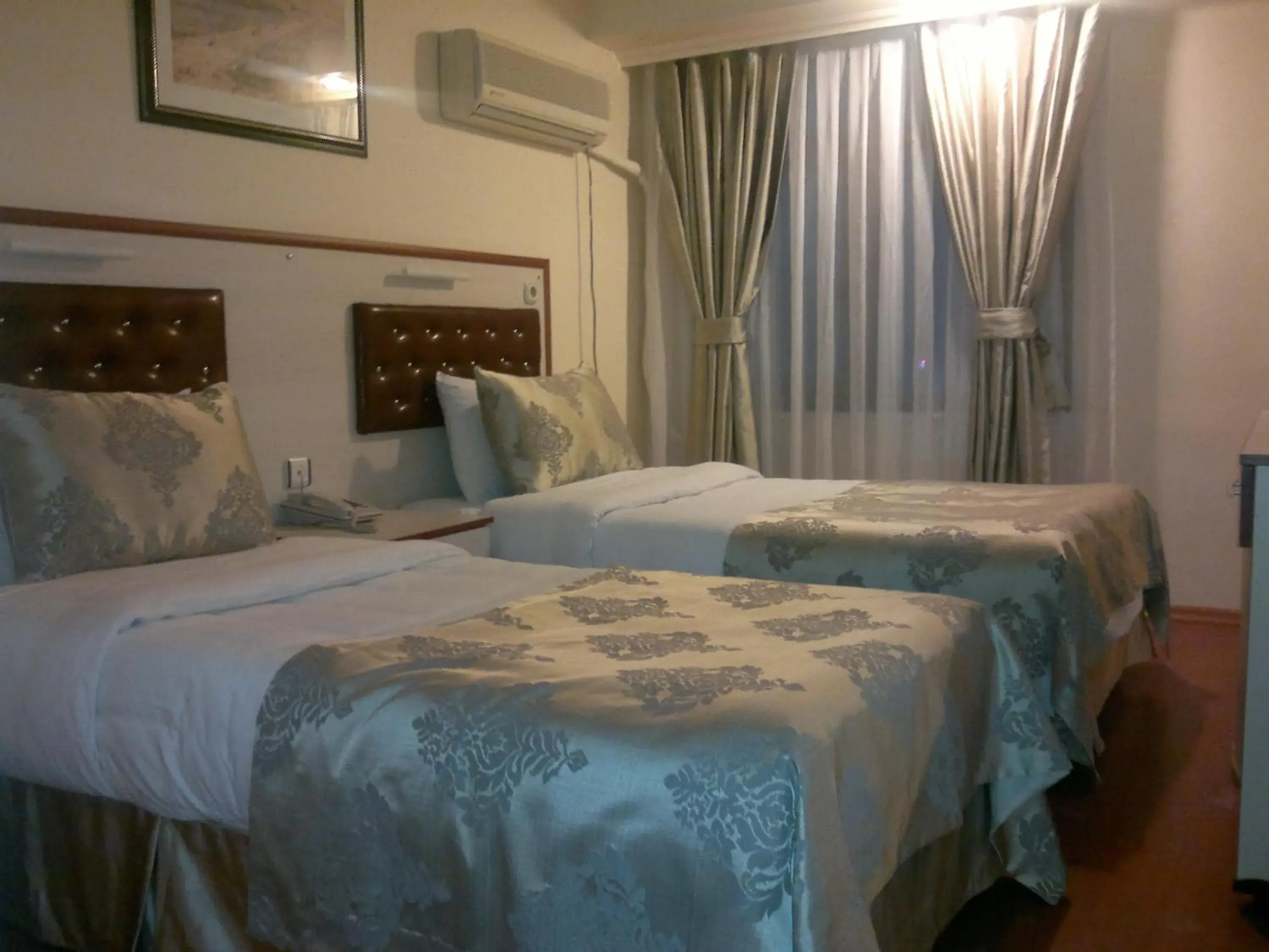 Bedroom, Bed in Tayhan Hotel