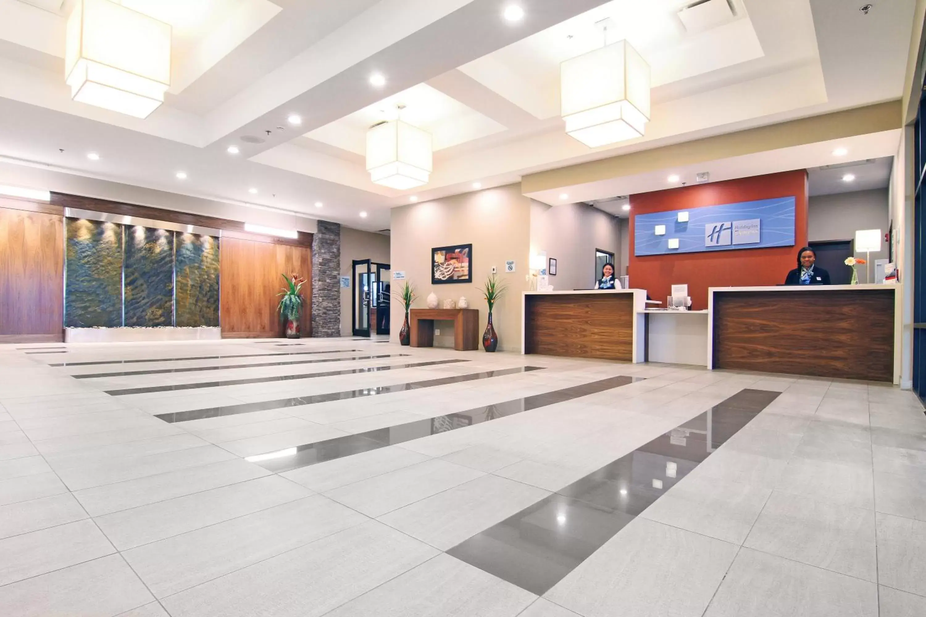 Property building, Lobby/Reception in Holiday Inn Express and Suites Calgary University, an IHG Hotel
