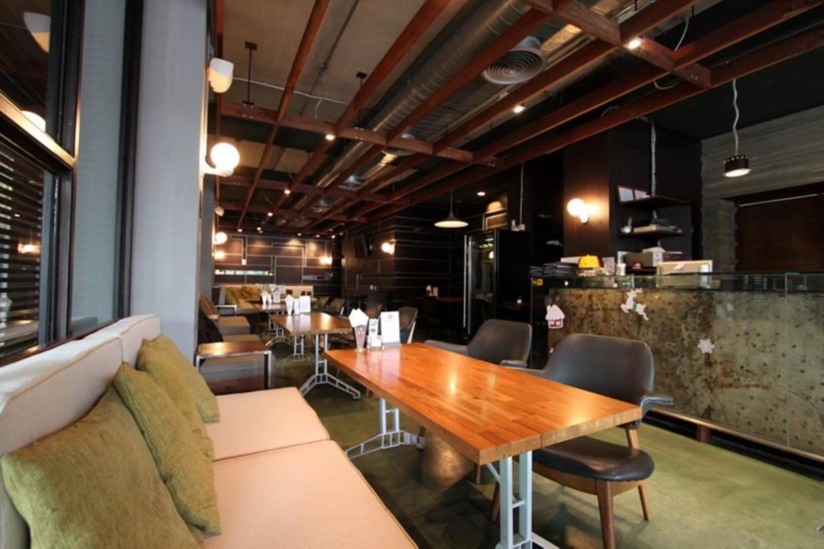 Restaurant/places to eat in Baiyoke Ciao Hotel