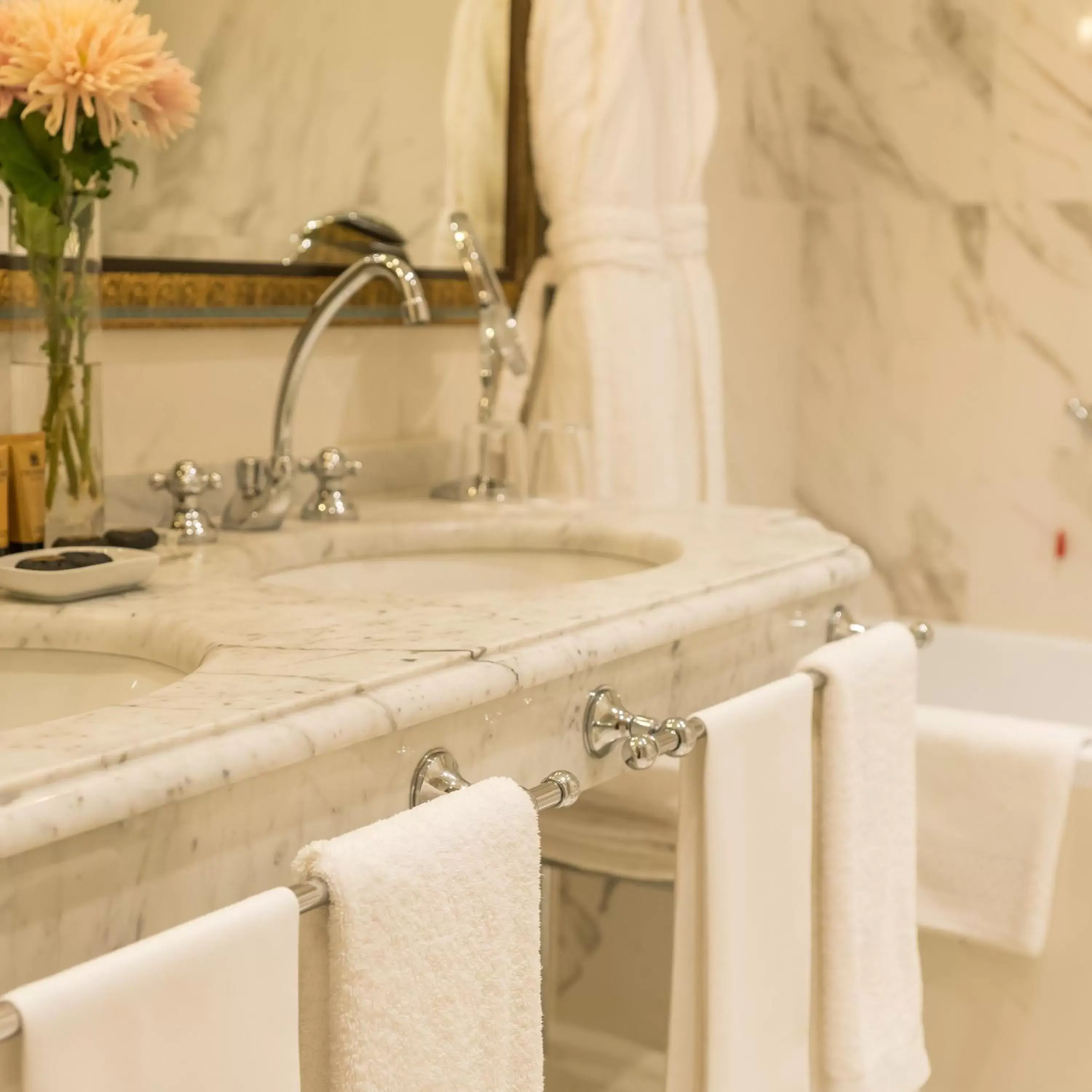 Bathroom in Hotel Bernini Palace