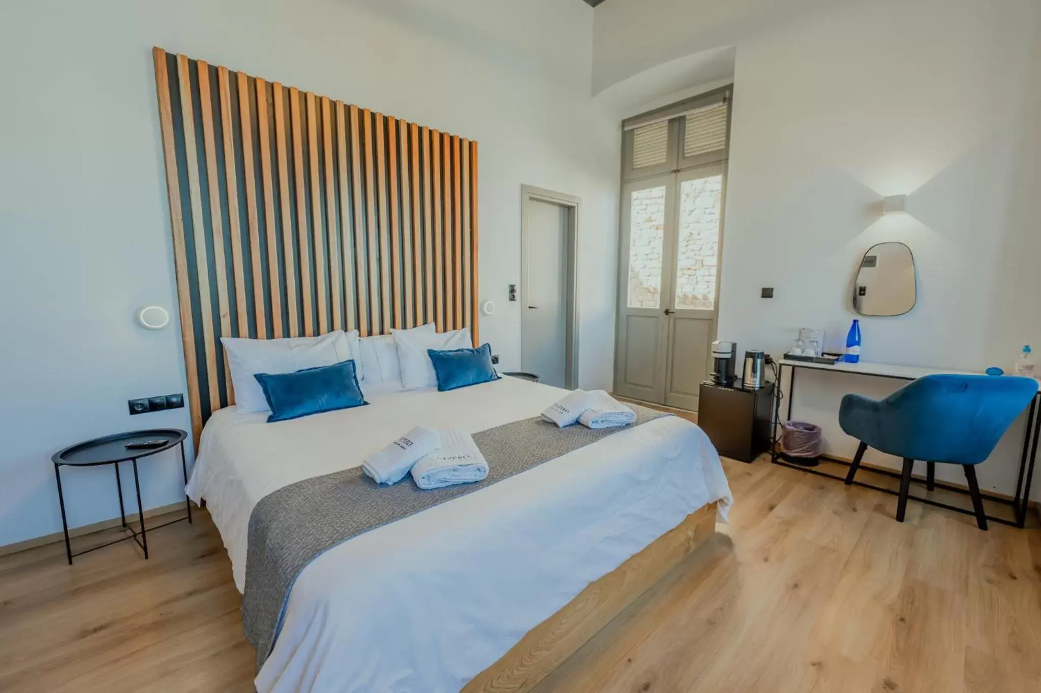 Bed in Impero Nafplio Hotel & Suites