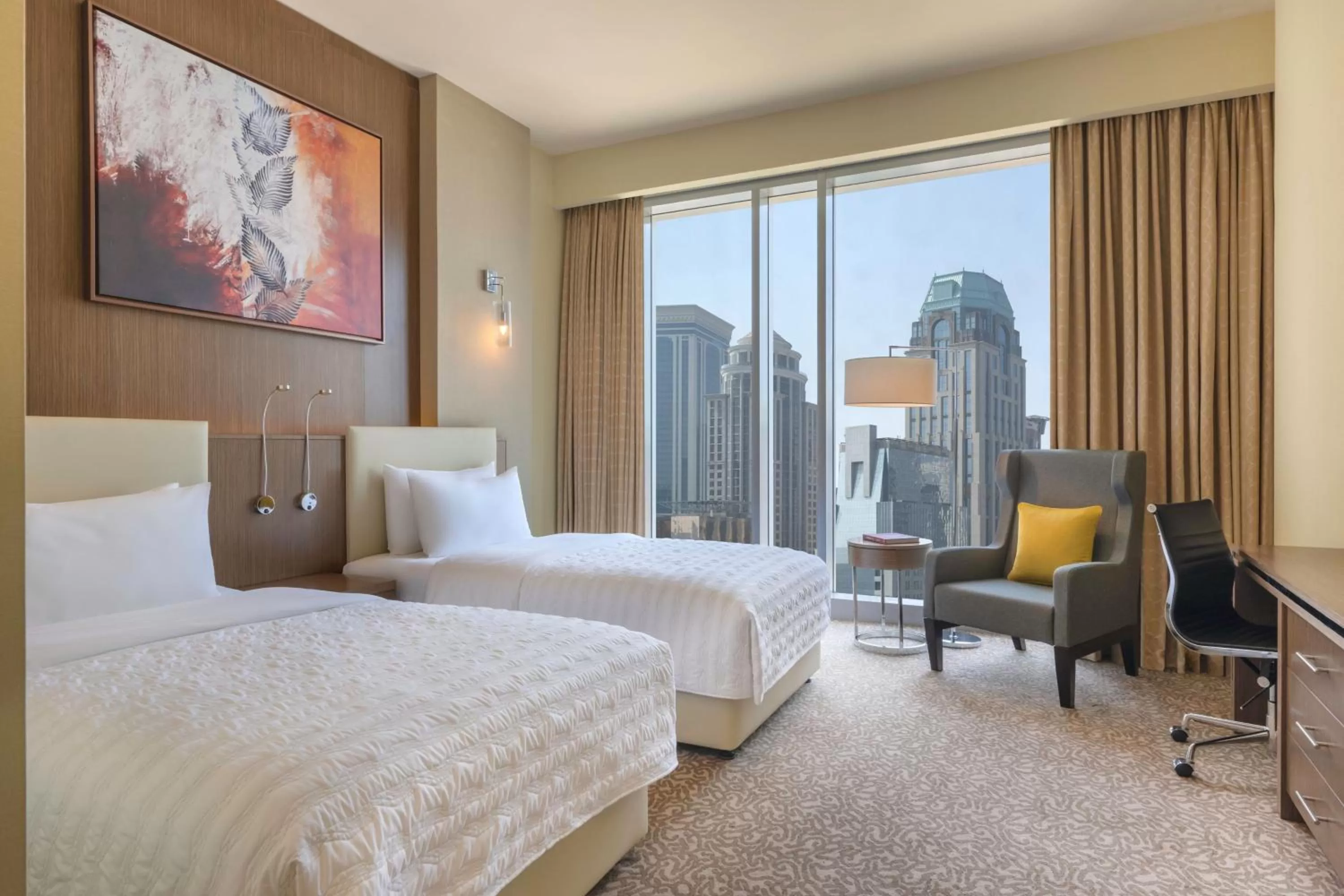 Bedroom, Bed in Le Meridien City Center Doha