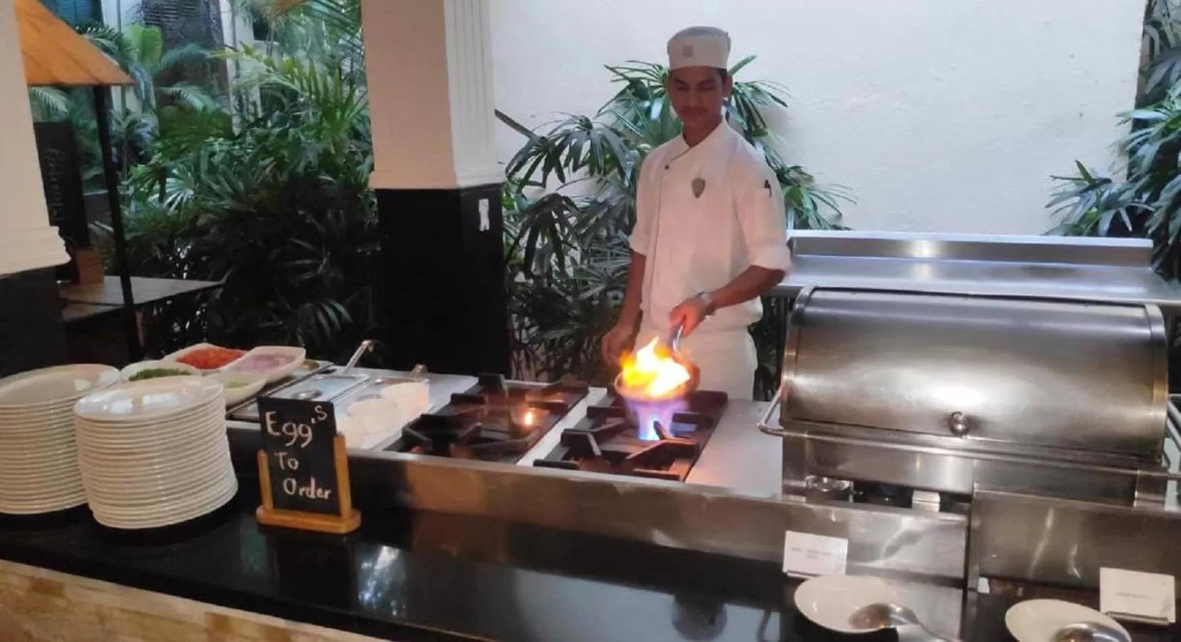 Buffet breakfast in Hard Rock Hotel Goa Calangute