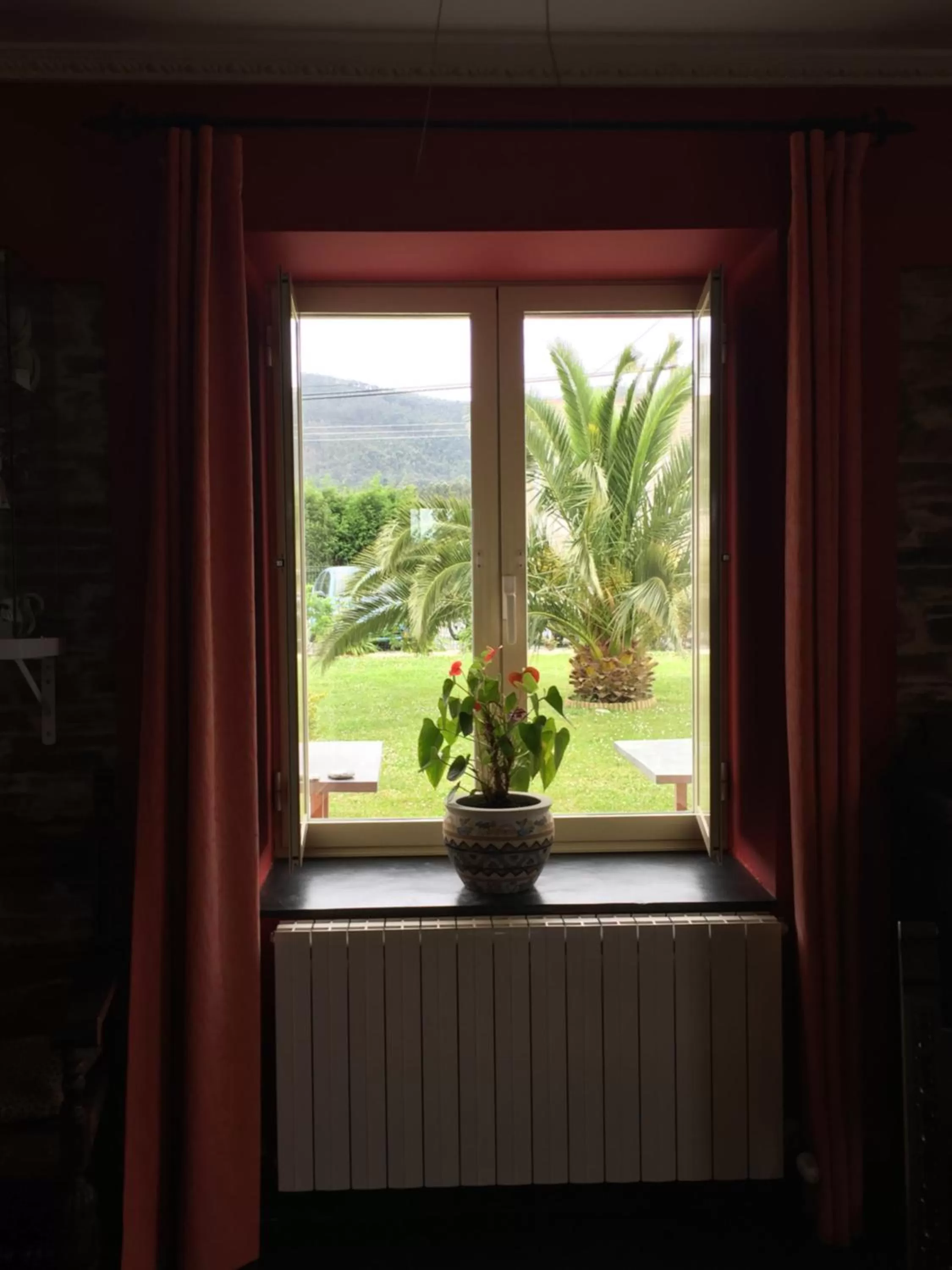 Communal lounge/ TV room in Hotel Mi Norte